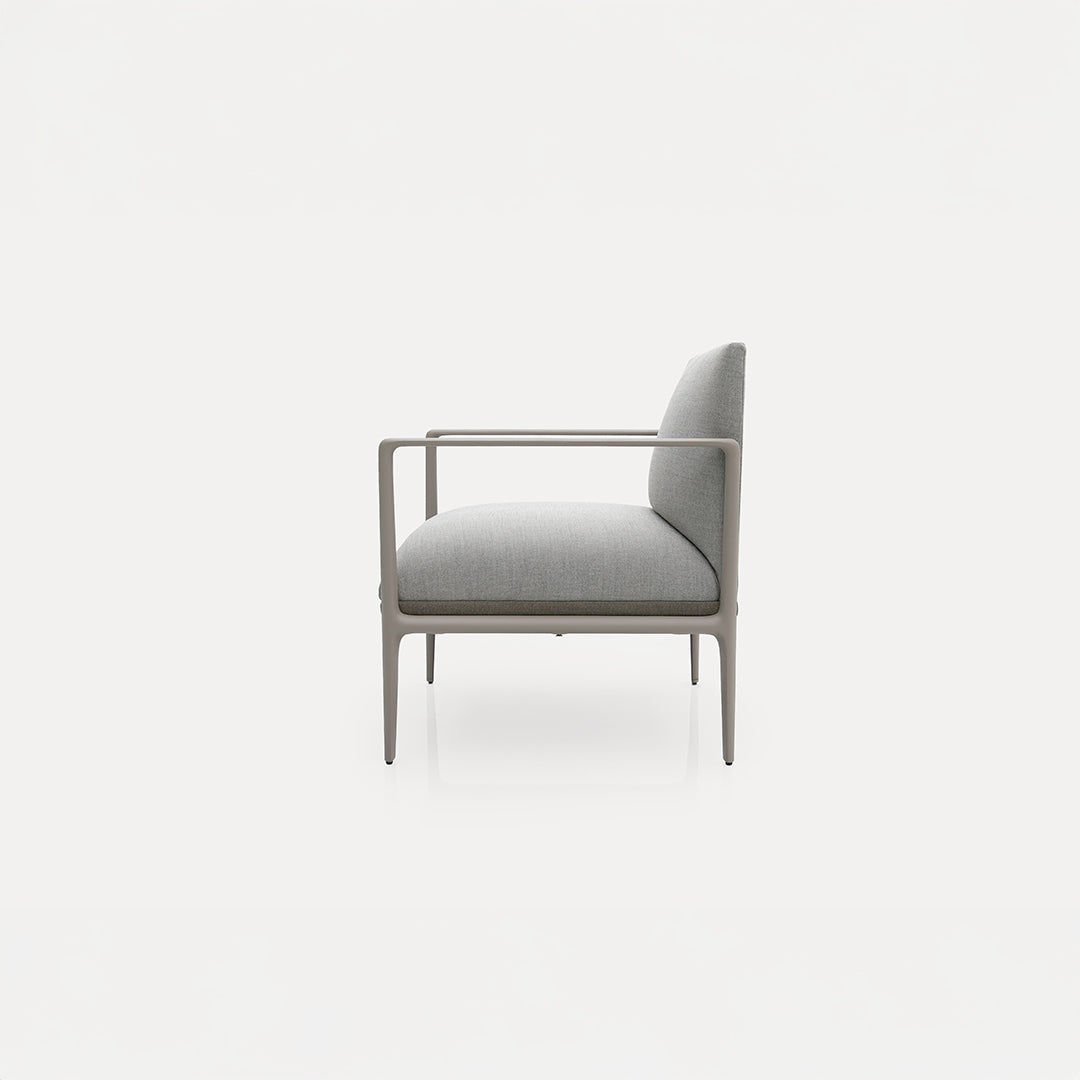 Pre-order 120 Days Delivery AIKA Armchair AIKA-single seat with Aluminum arm -  Armchairs - ebarza Furniture UAE | Shop Modern Furniture in Abu Dhabi & Dubai - مفروشات ايبازرا في الامارات | تسوق اثاث عصري وديكورات مميزة في دبي وابوظبي