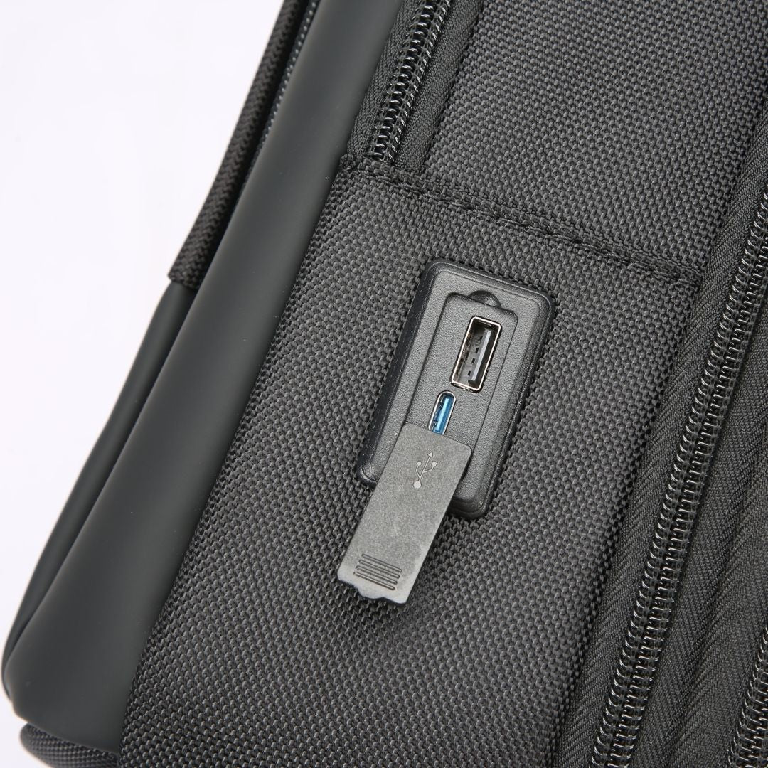 Pre-order 65 Days Delivery Ebarza Travelling backpack AL-61-07311 -  Bags - ebarza Furniture UAE | Shop Modern Furniture in Abu Dhabi & Dubai - مفروشات ايبازرا في الامارات | تسوق اثاث عصري وديكورات مميزة في دبي وابوظبي