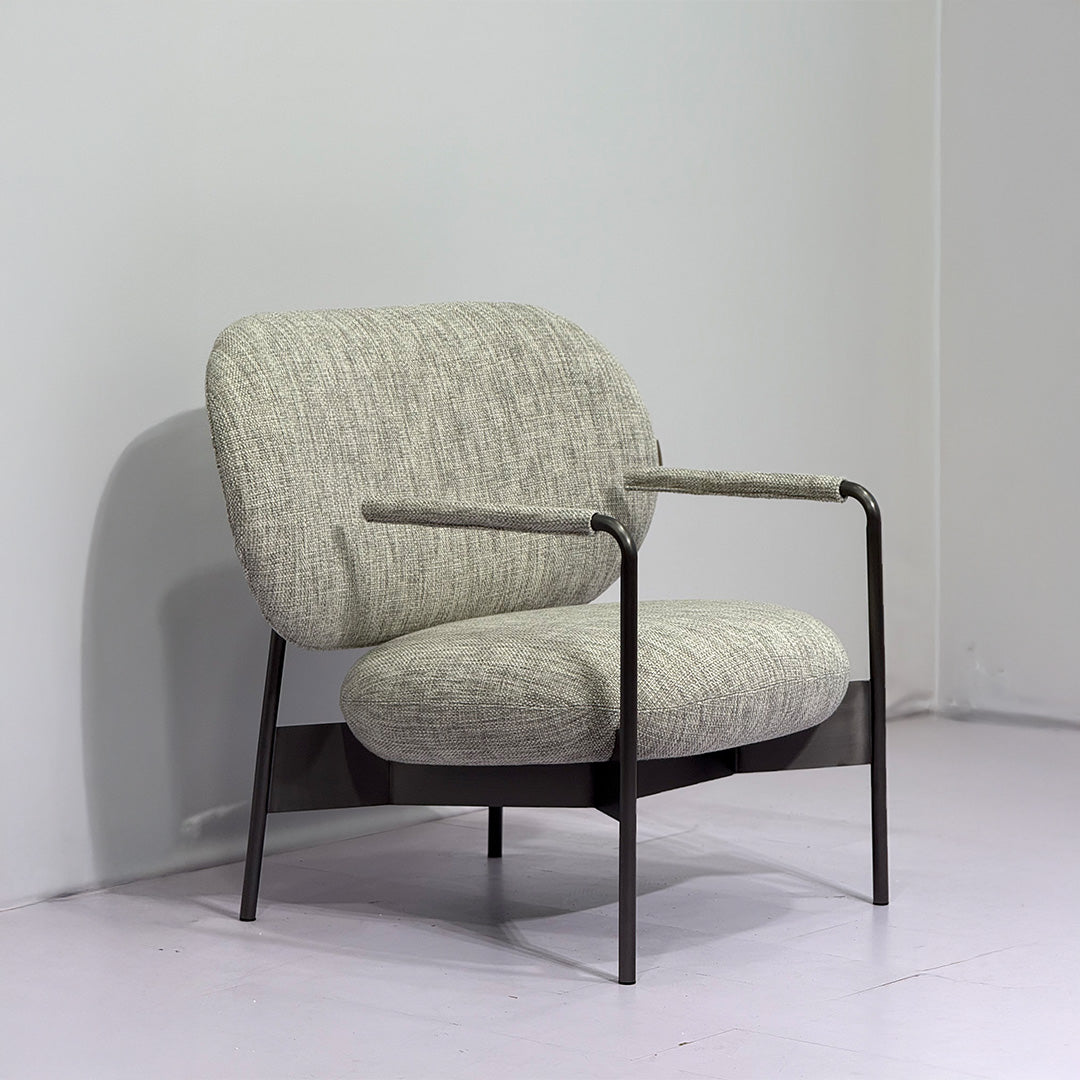 Haven Armchair - PS-A154 -  Armchairs - ebarza Furniture UAE | Shop Modern Furniture in Abu Dhabi & Dubai - مفروشات ايبازرا في الامارات | تسوق اثاث عصري وديكورات مميزة في دبي وابوظبي