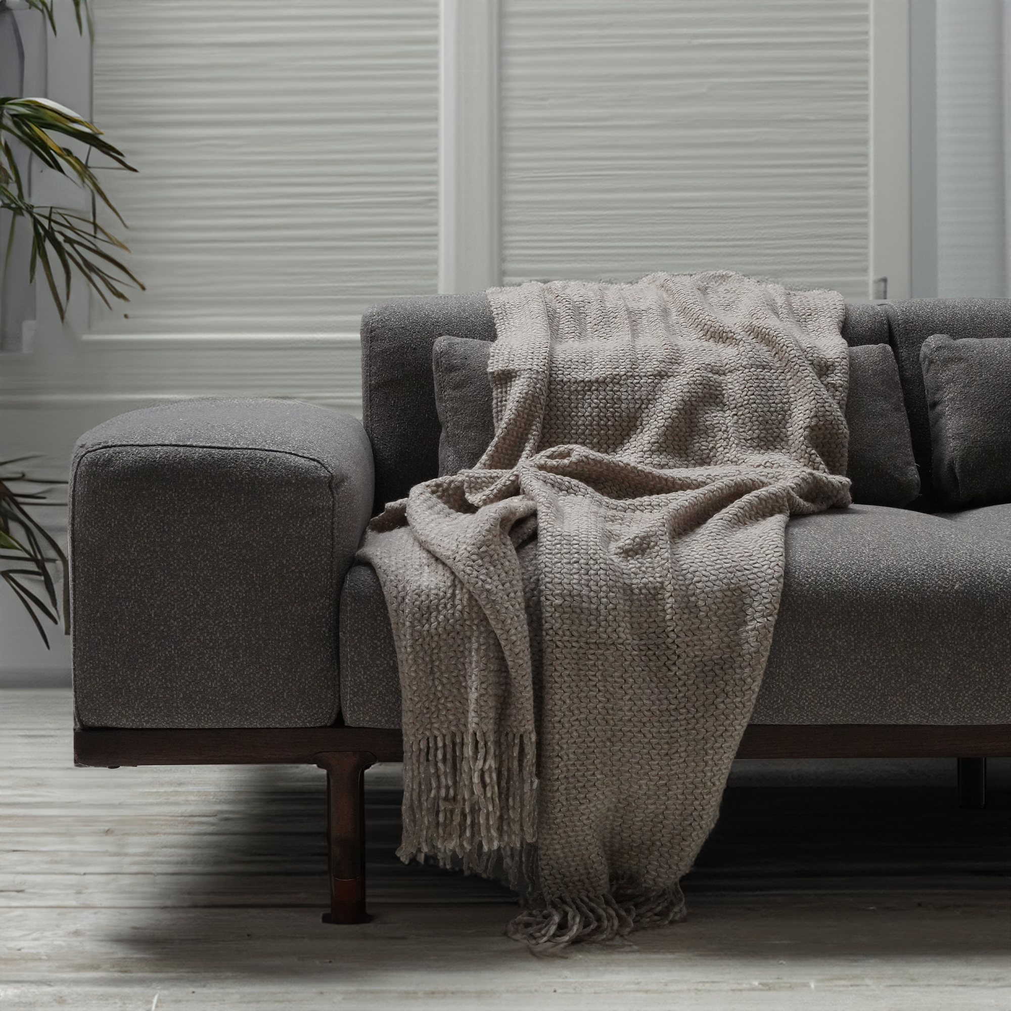 Handmade Wheat Ear Throw Blanket DT2309 -  Blankets | بطانية رمي بلون القمح مصنوعة يدويًا - ebarza Furniture UAE | Shop Modern Furniture in Abu Dhabi & Dubai - مفروشات ايبازرا في الامارات | تسوق اثاث عصري وديكورات مميزة في دبي وابوظبي