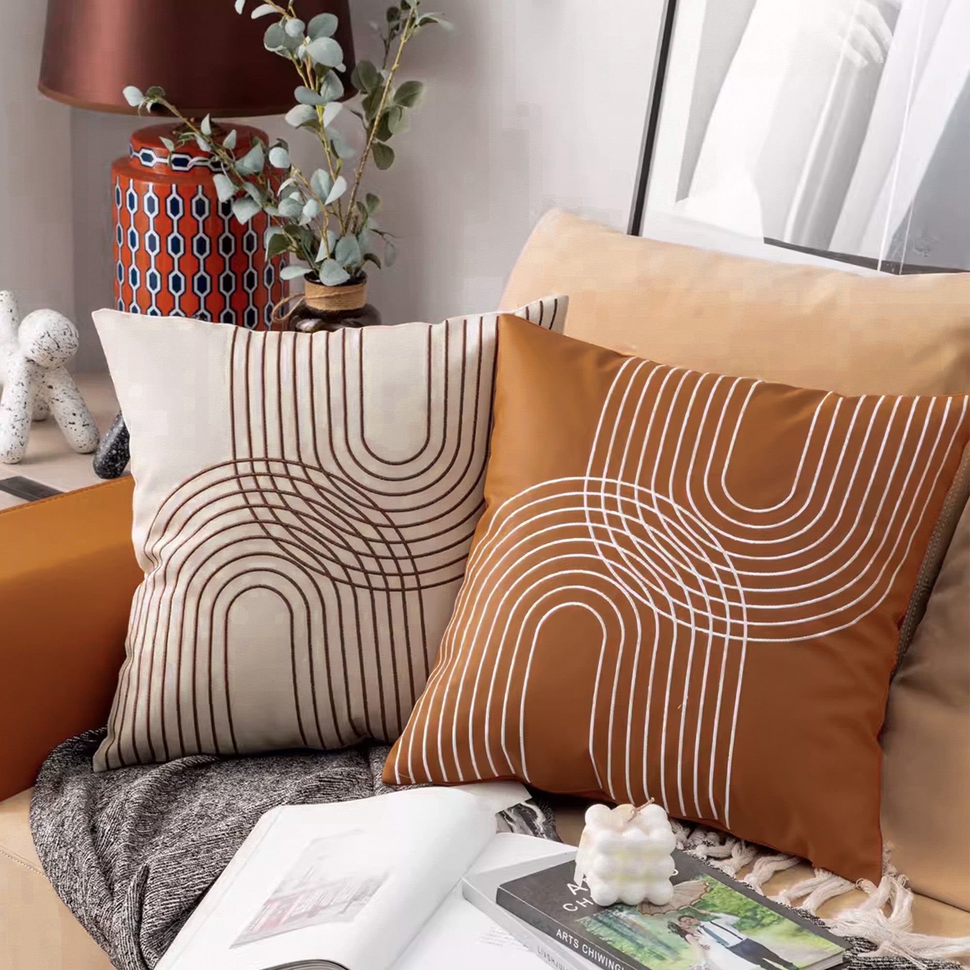 45x45 cm Type Leather Cushion KD2351U - Brwn&Beige -  Cushions - ebarza Furniture UAE | Shop Modern Furniture in Abu Dhabi & Dubai - مفروشات ايبازرا في الامارات | تسوق اثاث عصري وديكورات مميزة في دبي وابوظبي