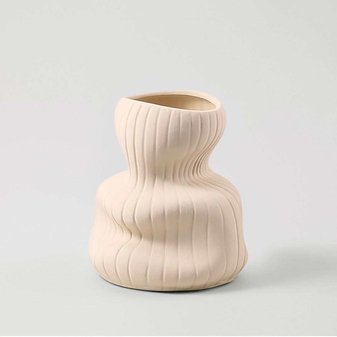 Vertical Curved Bottle - Beige FD-D22114B -  Vases - ebarza Furniture UAE | Shop Modern Furniture in Abu Dhabi & Dubai - مفروشات ايبازرا في الامارات | تسوق اثاث عصري وديكورات مميزة في دبي وابوظبي