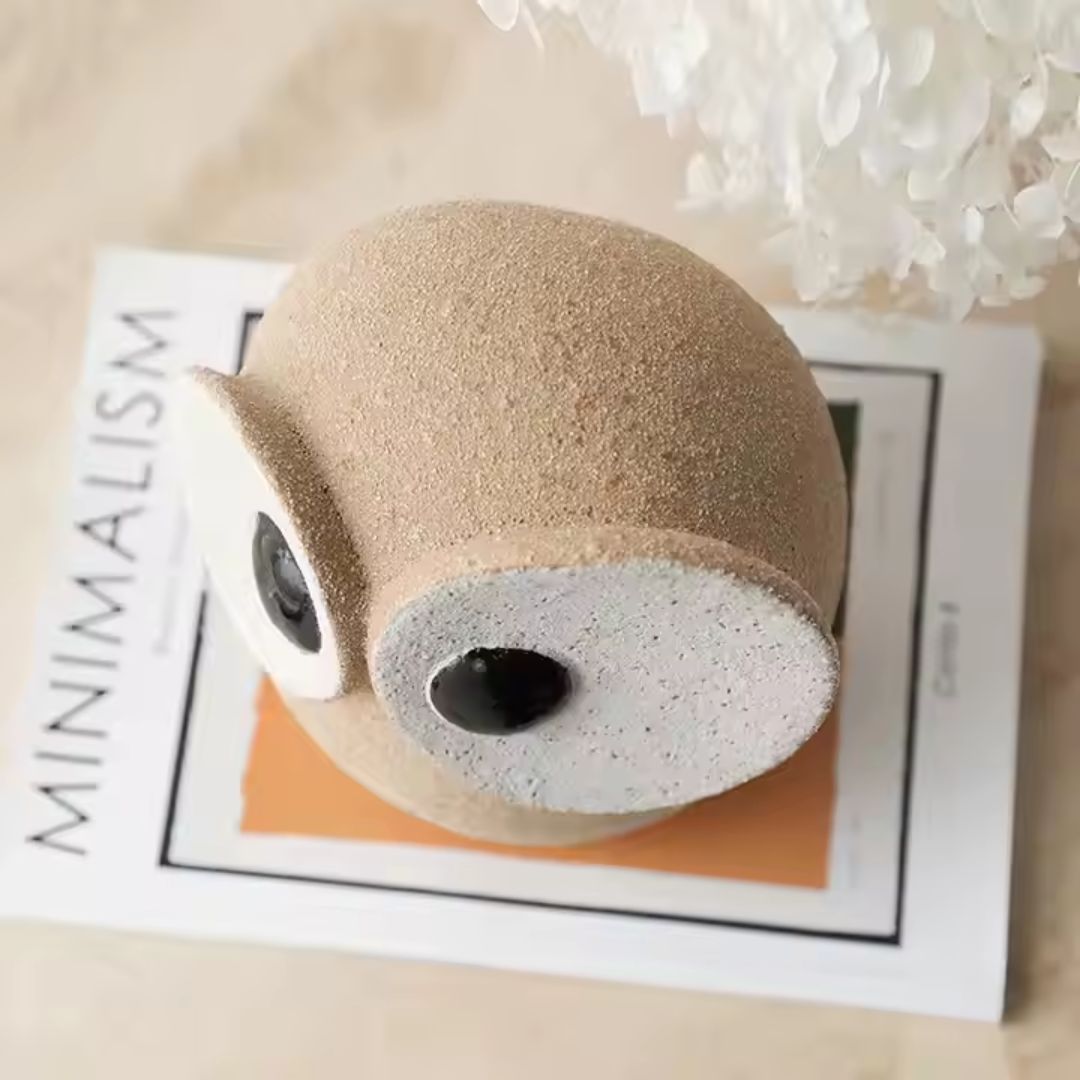 Big Eyed Owl-A  FF-D25012A -  Home Decor Figurines - ebarza Furniture UAE | Shop Modern Furniture in Abu Dhabi & Dubai - مفروشات ايبازرا في الامارات | تسوق اثاث عصري وديكورات مميزة في دبي وابوظبي