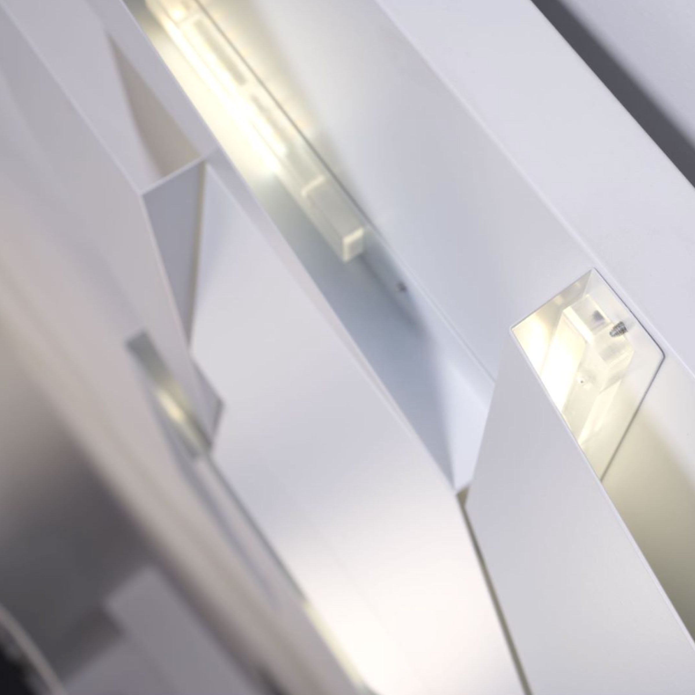 Pre-order 35 Days Delivery Origami Wall lamp CY-BD-1060 -  Wall Lamps - ebarza Furniture UAE | Shop Modern Furniture in Abu Dhabi & Dubai - مفروشات ايبازرا في الامارات | تسوق اثاث عصري وديكورات مميزة في دبي وابوظبي