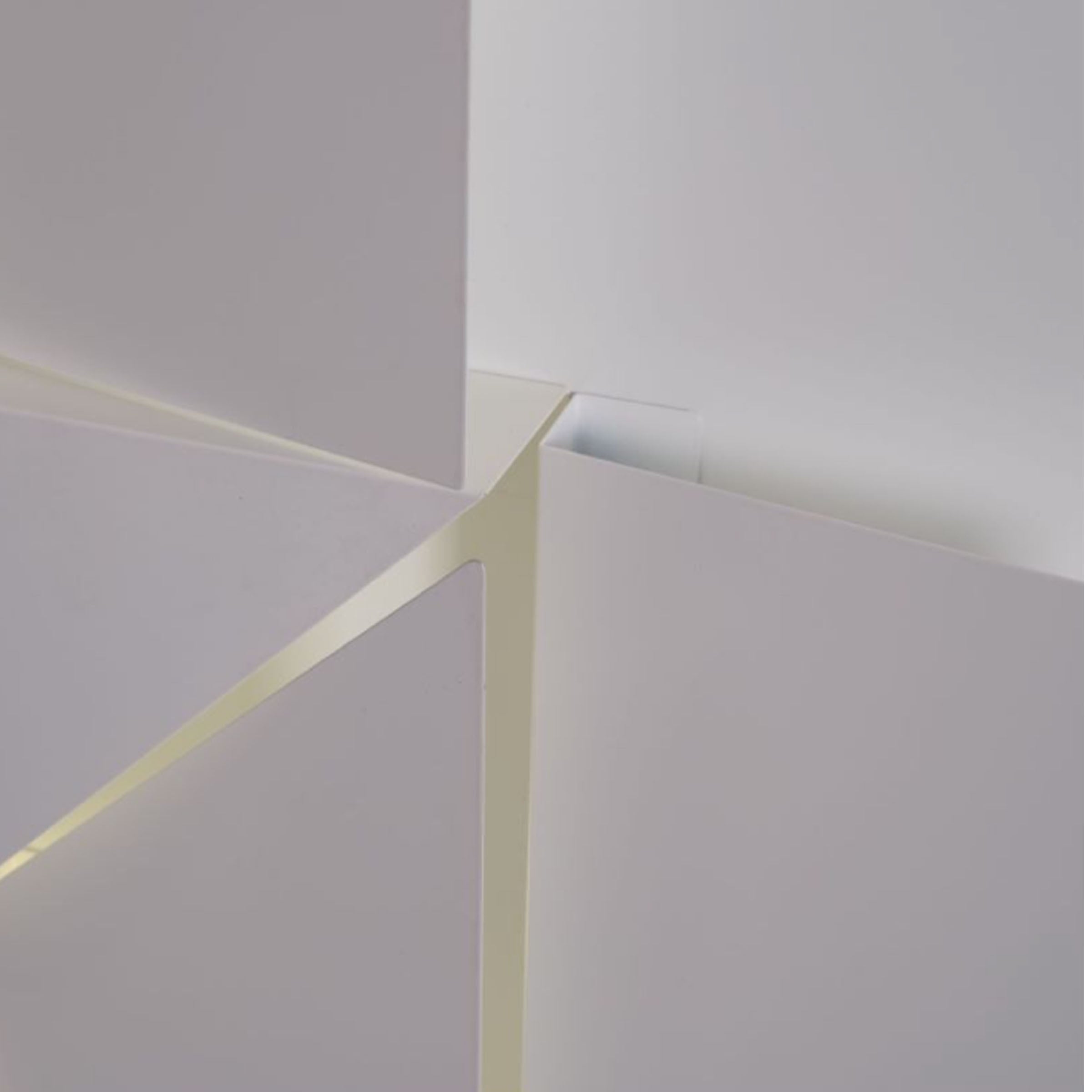 Pre-order 35 Days Delivery Origami Wall lamp CY-BD-1060 -  Wall Lamps - ebarza Furniture UAE | Shop Modern Furniture in Abu Dhabi & Dubai - مفروشات ايبازرا في الامارات | تسوق اثاث عصري وديكورات مميزة في دبي وابوظبي