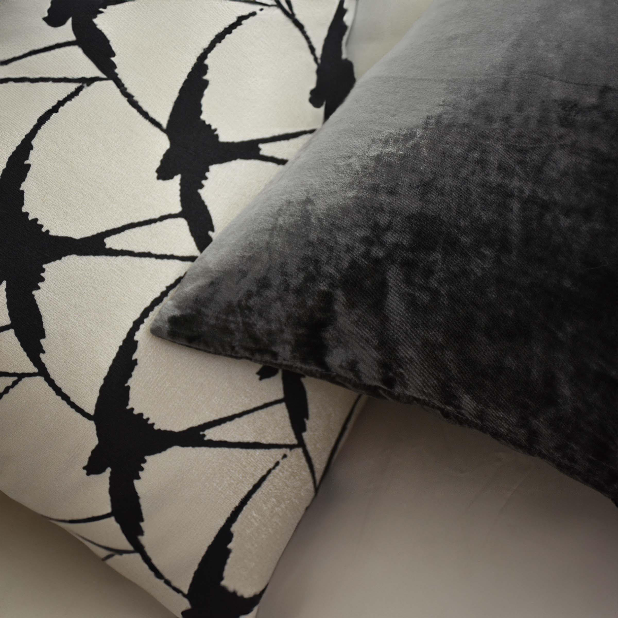 Cecil Full Bedding Set EBB033 -  Bedding - ebarza Furniture UAE | Shop Modern Furniture in Abu Dhabi & Dubai - مفروشات ايبازرا في الامارات | تسوق اثاث عصري وديكورات مميزة في دبي وابوظبي