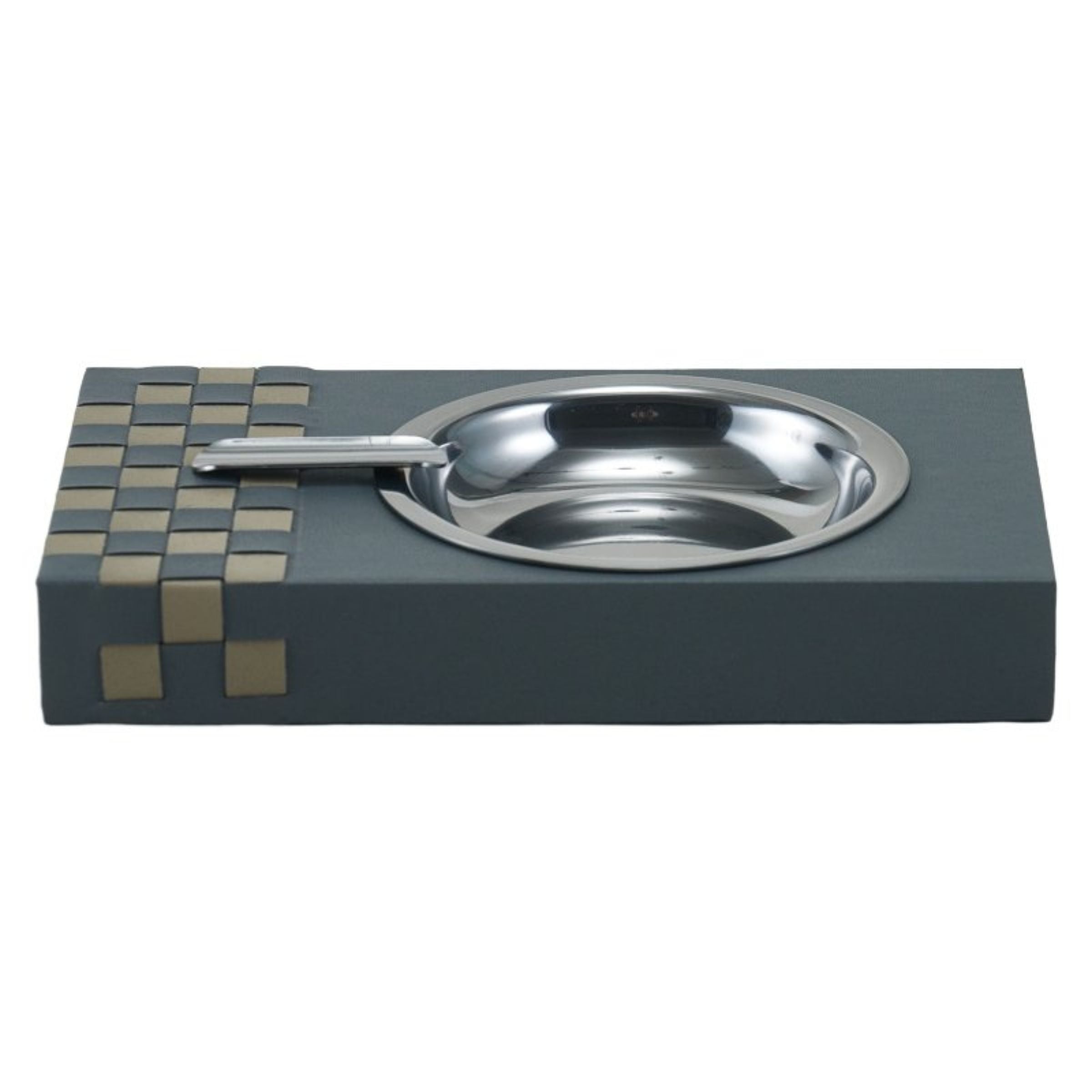GREY & KHAKI & METAL HAND-WEAVEN CIGAR TRAY DW201139C -  Trays - ebarza Furniture UAE | Shop Modern Furniture in Abu Dhabi & Dubai - مفروشات ايبازرا في الامارات | تسوق اثاث عصري وديكورات مميزة في دبي وابوظبي