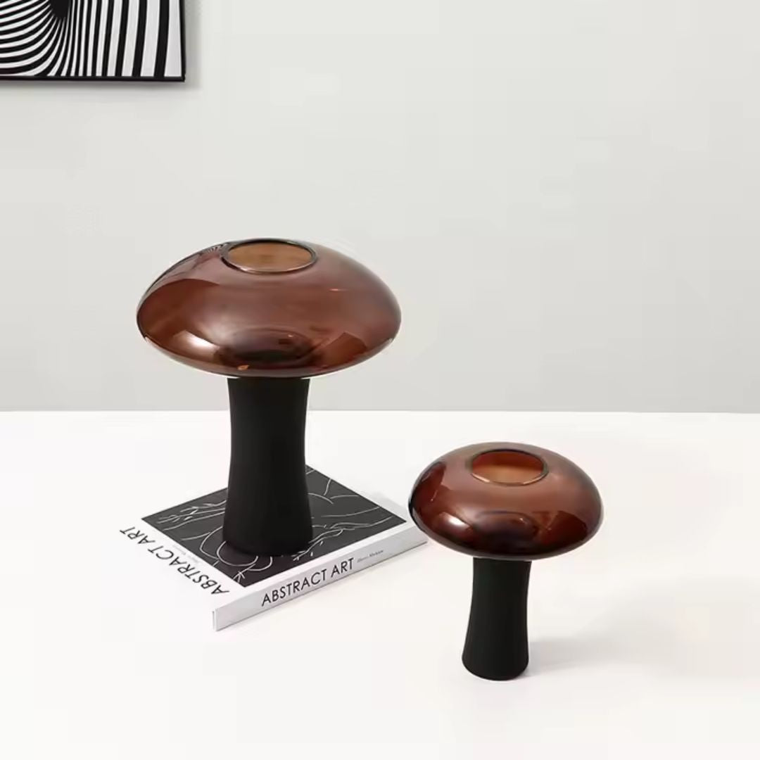 Deep Amber & Black Glass Bud Vase With Stem - Medium FB-ZS2214B -  Vases - ebarza Furniture UAE | Shop Modern Furniture in Abu Dhabi & Dubai - مفروشات ايبازرا في الامارات | تسوق اثاث عصري وديكورات مميزة في دبي وابوظبي
