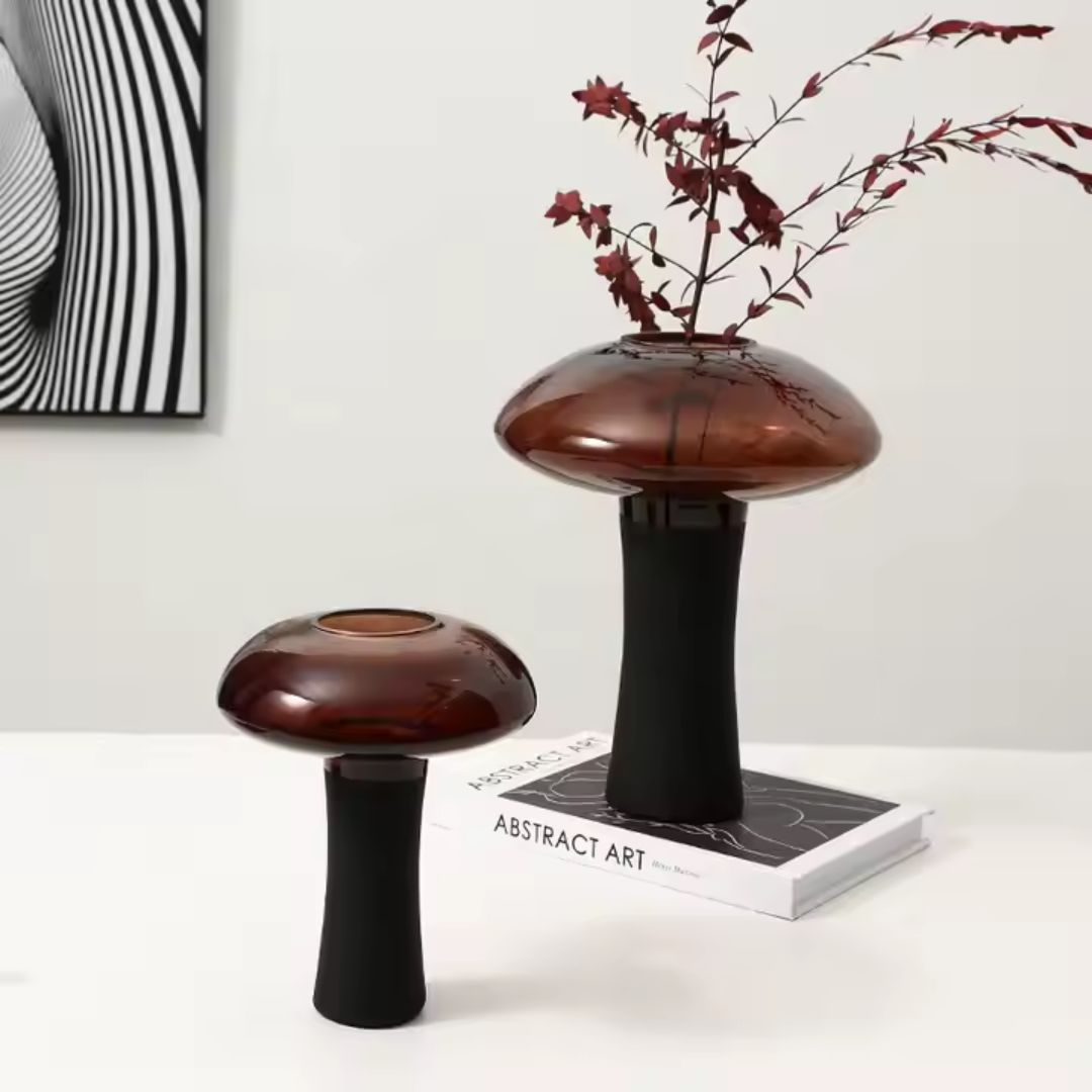 Deep Amber & Black Glass Bud Vase With Stem - Medium FB-ZS2214B -  Vases - ebarza Furniture UAE | Shop Modern Furniture in Abu Dhabi & Dubai - مفروشات ايبازرا في الامارات | تسوق اثاث عصري وديكورات مميزة في دبي وابوظبي