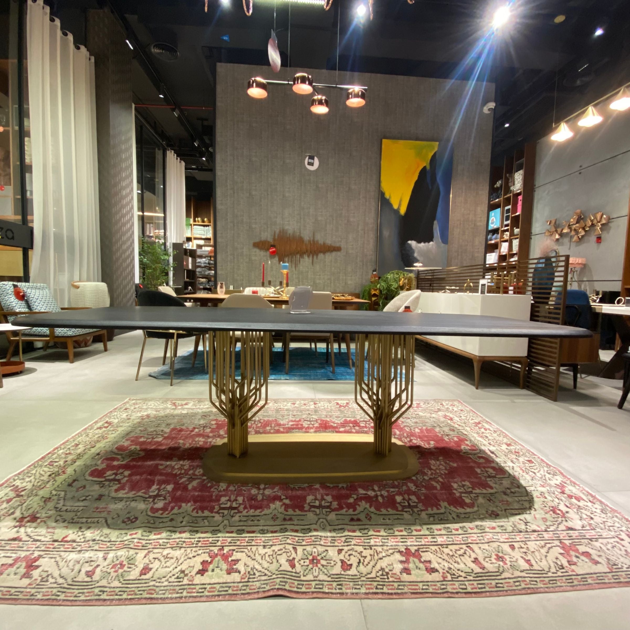 Display Item -  Bug Dining Table Bug-240Nakheel -  DISPLAY ITEM - ebarza Furniture UAE | Shop Modern Furniture in Abu Dhabi & Dubai - مفروشات ايبازرا في الامارات | تسوق اثاث عصري وديكورات مميزة في دبي وابوظبي