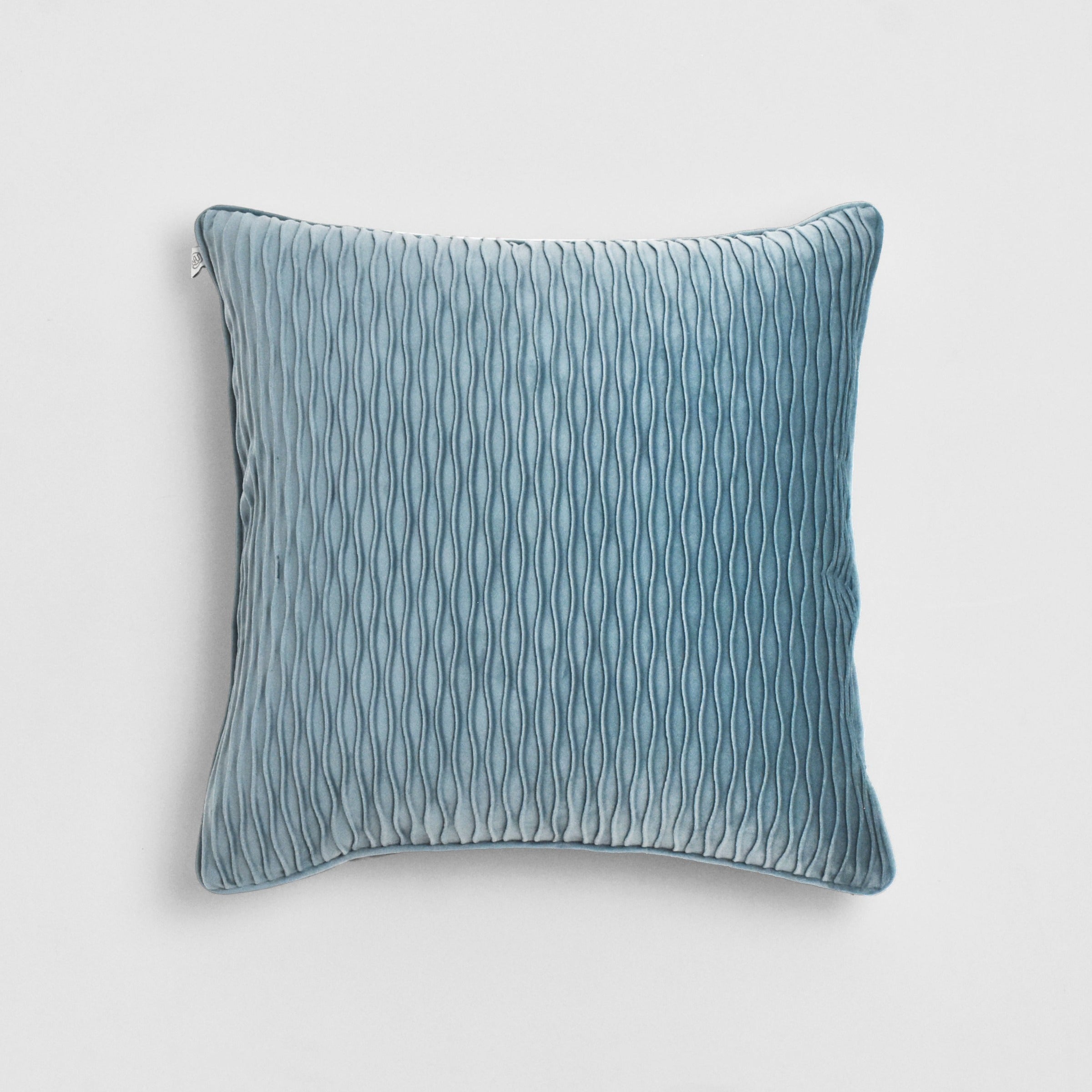 45*45 Oval Flannel Throw Pillow - ECC118 -  Cushions - ebarza Furniture UAE | Shop Modern Furniture in Abu Dhabi & Dubai - مفروشات ايبازرا في الامارات | تسوق اثاث عصري وديكورات مميزة في دبي وابوظبي