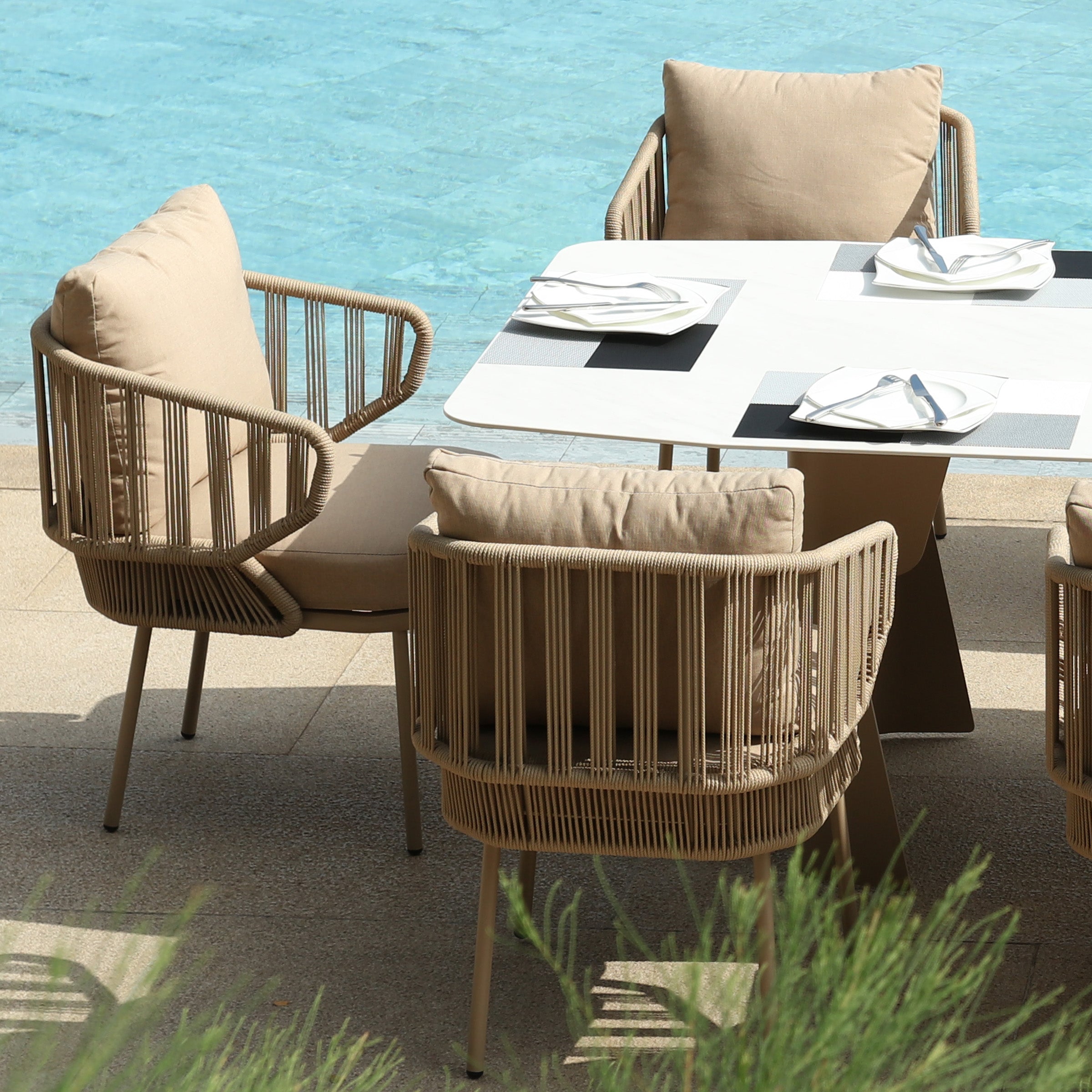 Embrace Outdoor Dining Chair MYX-DC1040 -  Outdoor Chairs - ebarza Furniture UAE | Shop Modern Furniture in Abu Dhabi & Dubai - مفروشات ايبازرا في الامارات | تسوق اثاث عصري وديكورات مميزة في دبي وابوظبي
