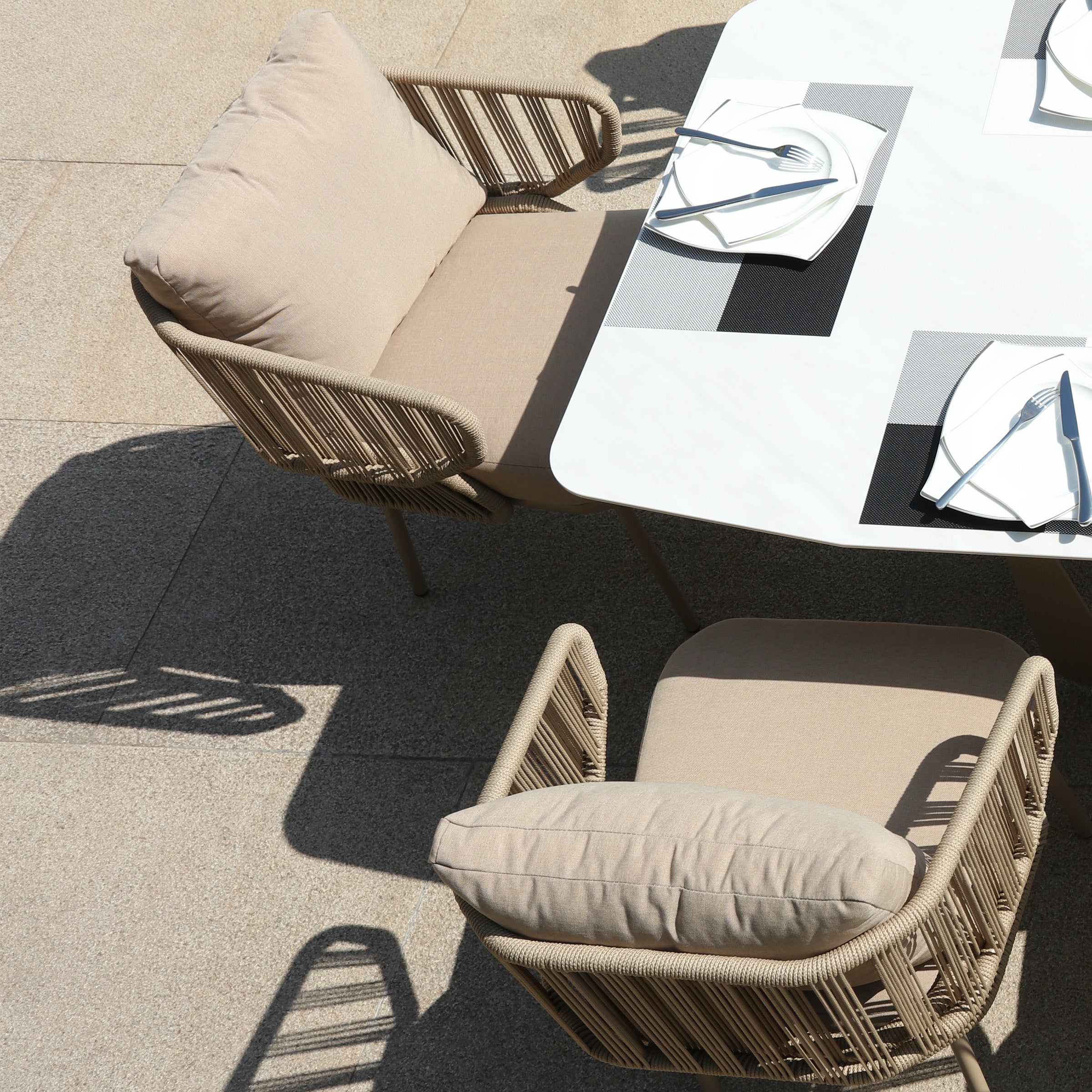 Embrace Outdoor Dining Chair MYX-DC1040 -  Outdoor Chairs - ebarza Furniture UAE | Shop Modern Furniture in Abu Dhabi & Dubai - مفروشات ايبازرا في الامارات | تسوق اثاث عصري وديكورات مميزة في دبي وابوظبي