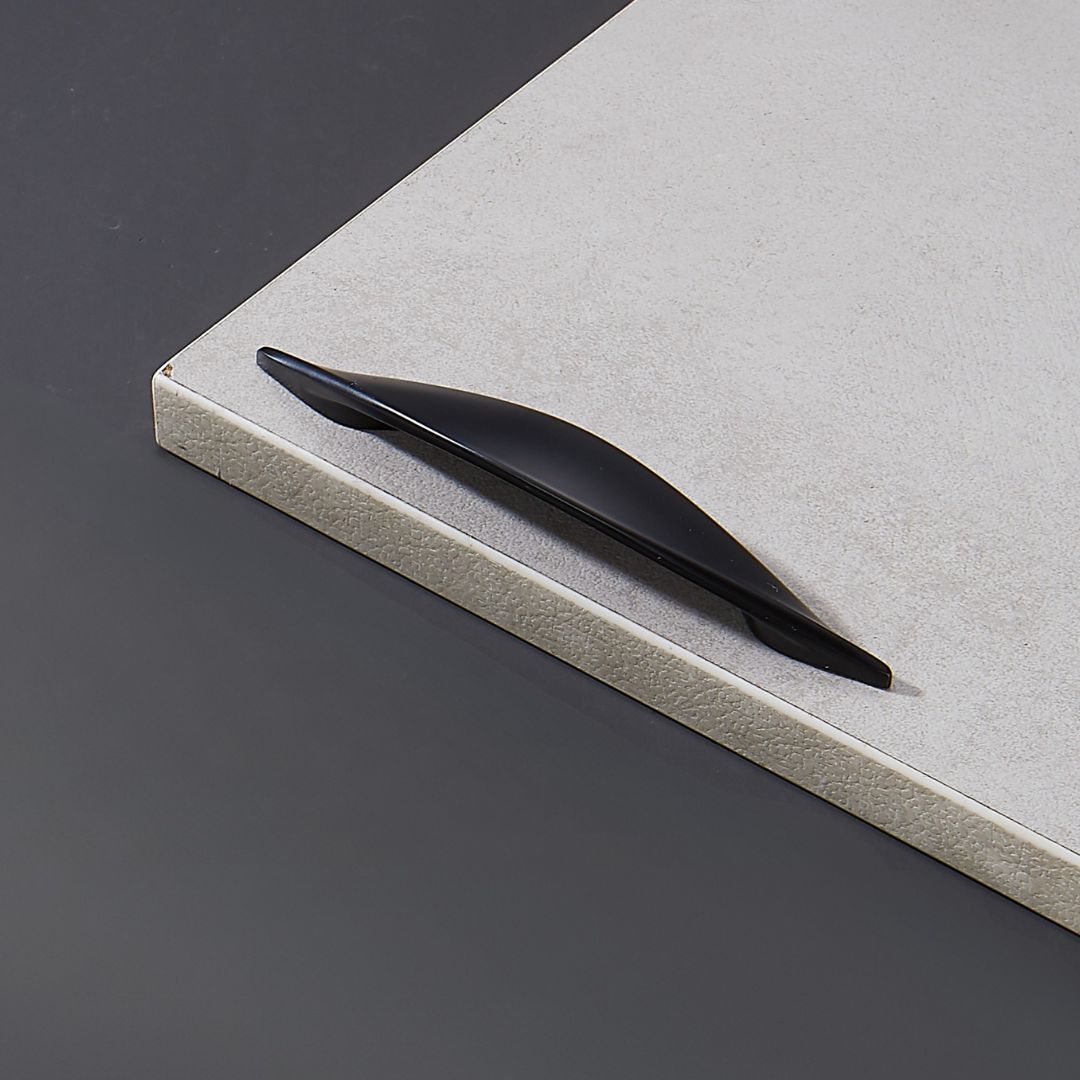 Handle Grey 7652-96 -  Door Handles - ebarza Furniture UAE | Shop Modern Furniture in Abu Dhabi & Dubai - مفروشات ايبازرا في الامارات | تسوق اثاث عصري وديكورات مميزة في دبي وابوظبي