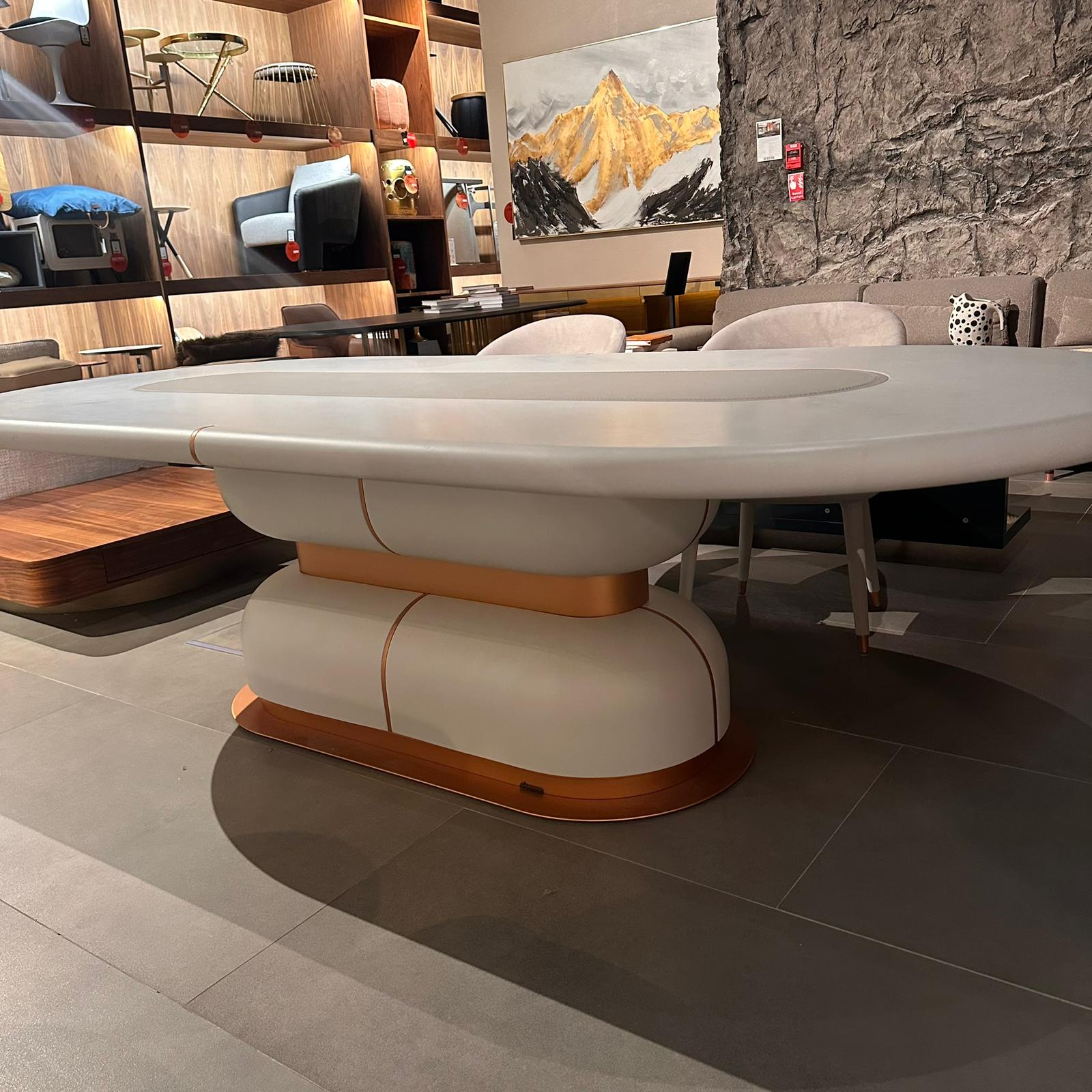 Display Item - Tulip Dining Table 260*120 CM MASTLP001-YAS -  DISPLAY ITEM - ebarza Furniture UAE | Shop Modern Furniture in Abu Dhabi & Dubai - مفروشات ايبازرا في الامارات | تسوق اثاث عصري وديكورات مميزة في دبي وابوظبي