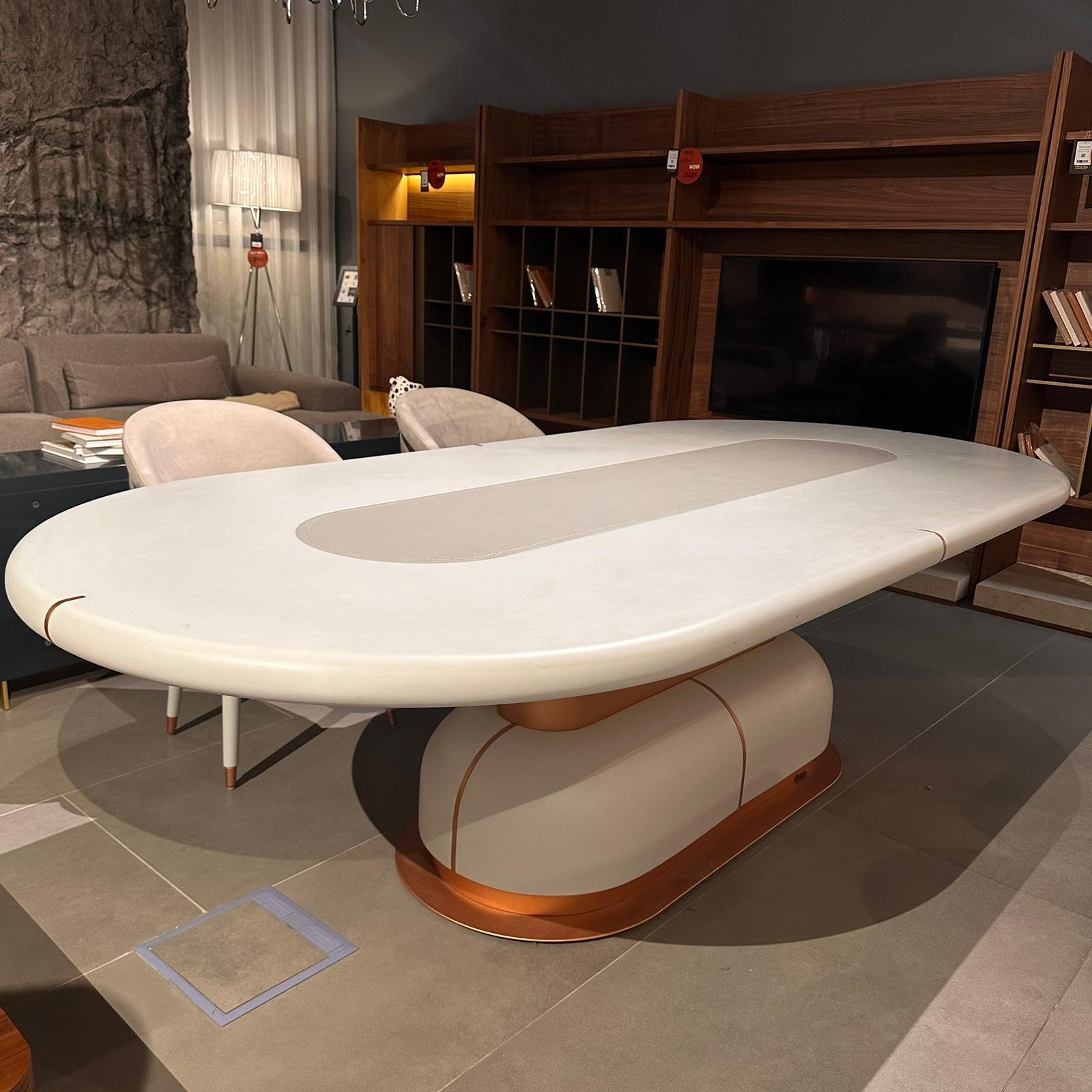 Display Item - Tulip Dining Table 260*120 CM MASTLP001-YAS -  DISPLAY ITEM - ebarza Furniture UAE | Shop Modern Furniture in Abu Dhabi & Dubai - مفروشات ايبازرا في الامارات | تسوق اثاث عصري وديكورات مميزة في دبي وابوظبي