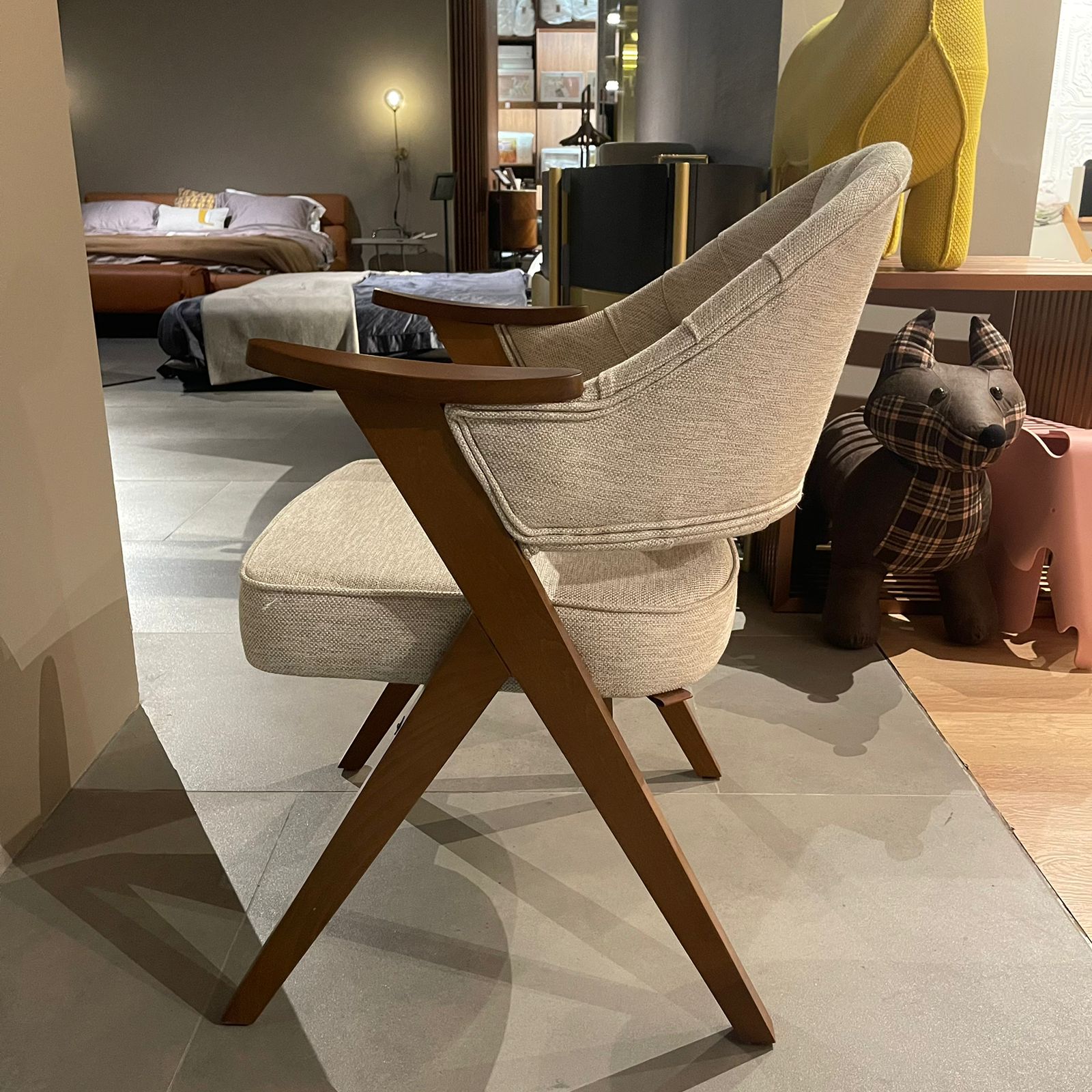 Display Item - Craft Chair Craft-Cosmic11 -YAS -  DISPLAY ITEM - ebarza Furniture UAE | Shop Modern Furniture in Abu Dhabi & Dubai - مفروشات ايبازرا في الامارات | تسوق اثاث عصري وديكورات مميزة في دبي وابوظبي