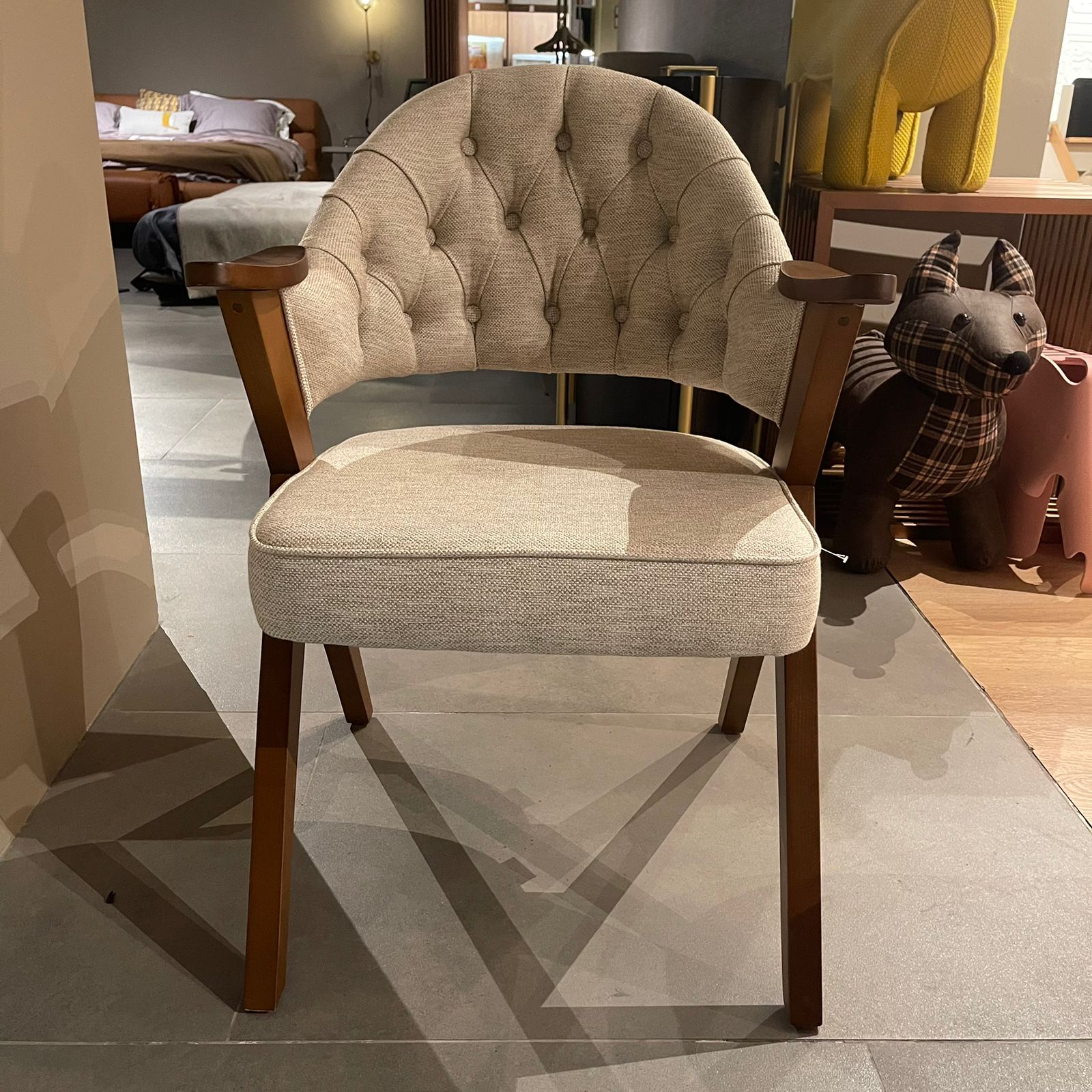 Display Item - Craft Chair Craft-Cosmic11 -YAS -  DISPLAY ITEM - ebarza Furniture UAE | Shop Modern Furniture in Abu Dhabi & Dubai - مفروشات ايبازرا في الامارات | تسوق اثاث عصري وديكورات مميزة في دبي وابوظبي