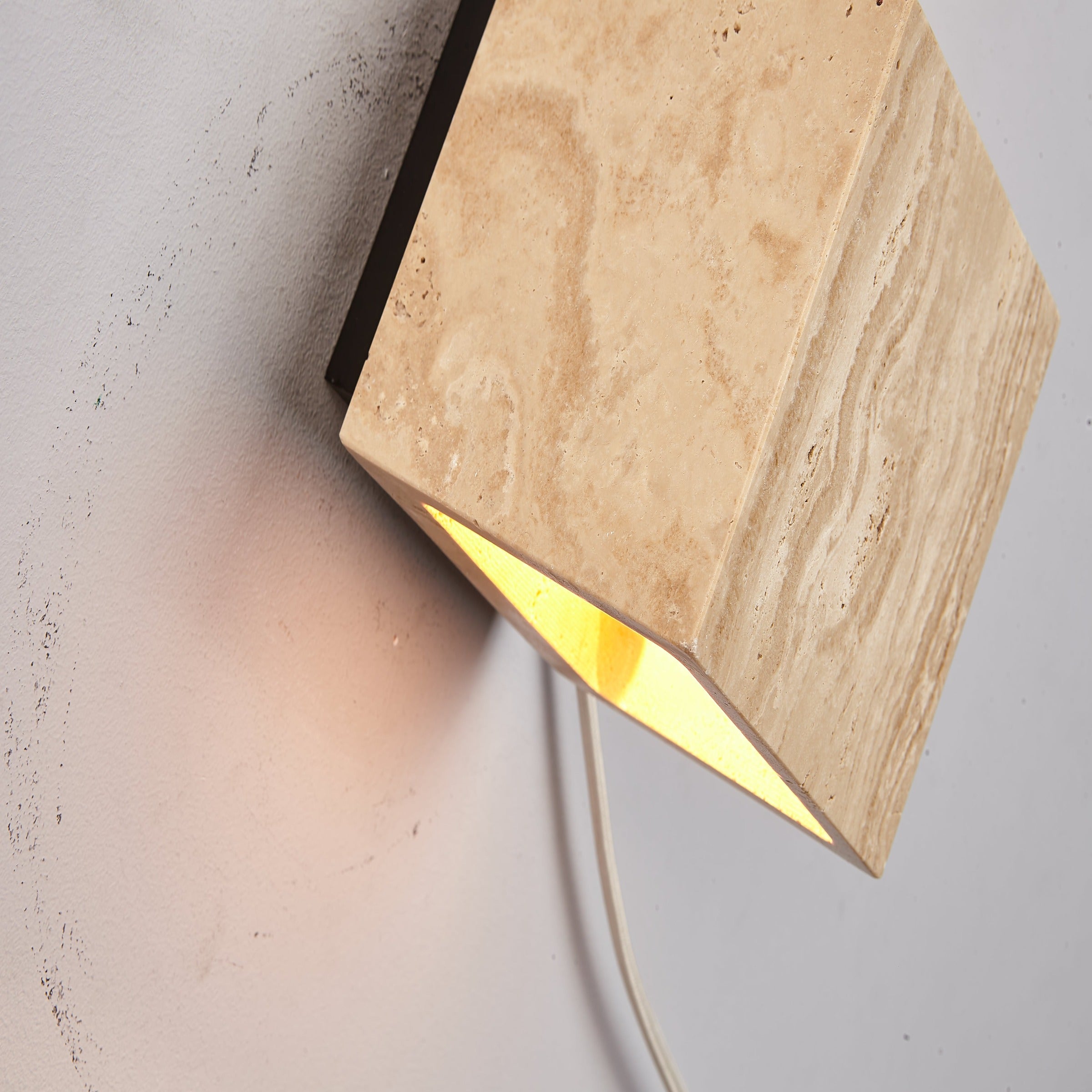 Travertine  Wall Lamp 60195 -  Wall Lamps - ebarza Furniture UAE | Shop Modern Furniture in Abu Dhabi & Dubai - مفروشات ايبازرا في الامارات | تسوق اثاث عصري وديكورات مميزة في دبي وابوظبي