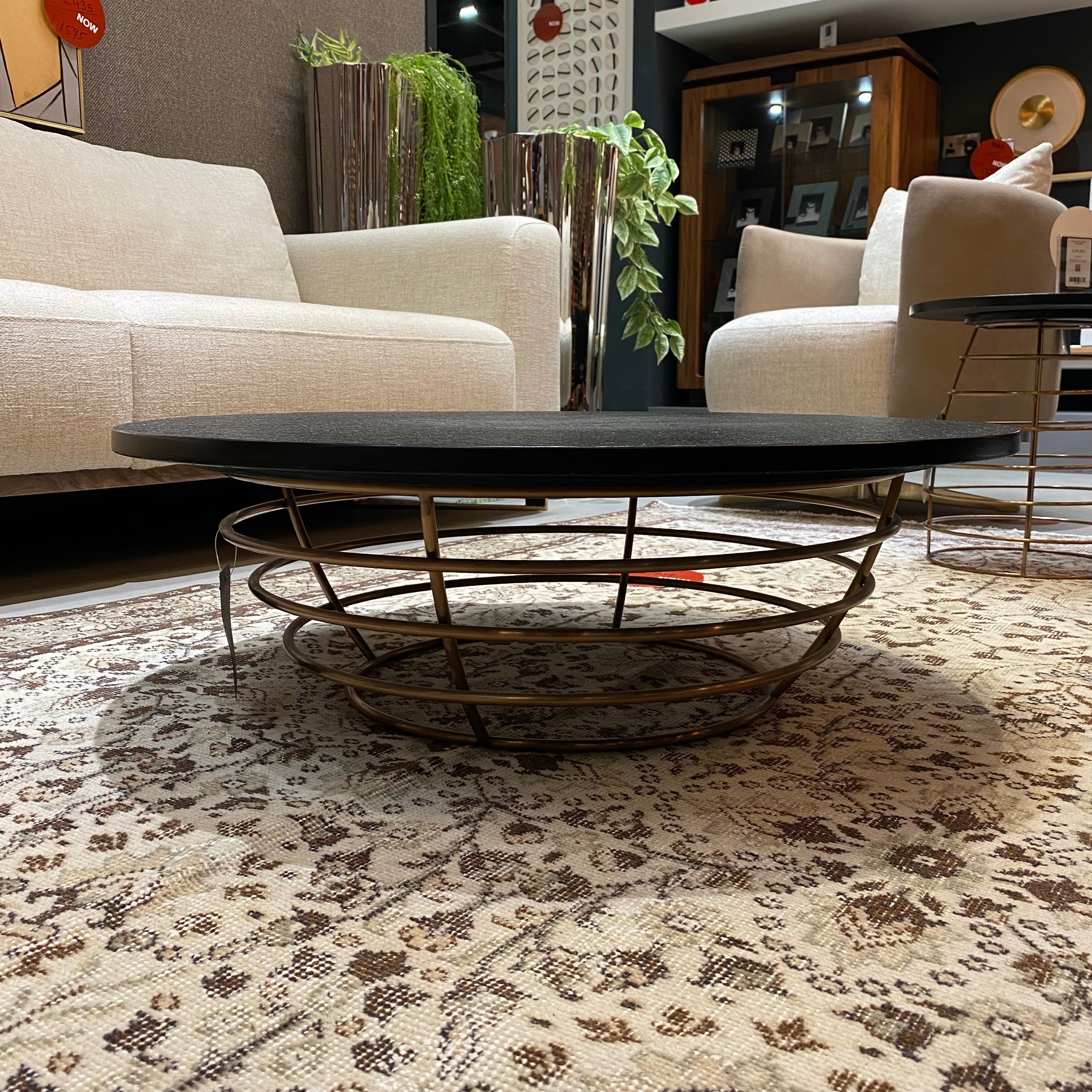 Display Item -  Natural Volakas Stone Table Lt009B-Nakheel -  DISPLAY ITEM - ebarza Furniture UAE | Shop Modern Furniture in Abu Dhabi & Dubai - مفروشات ايبازرا في الامارات | تسوق اثاث عصري وديكورات مميزة في دبي وابوظبي