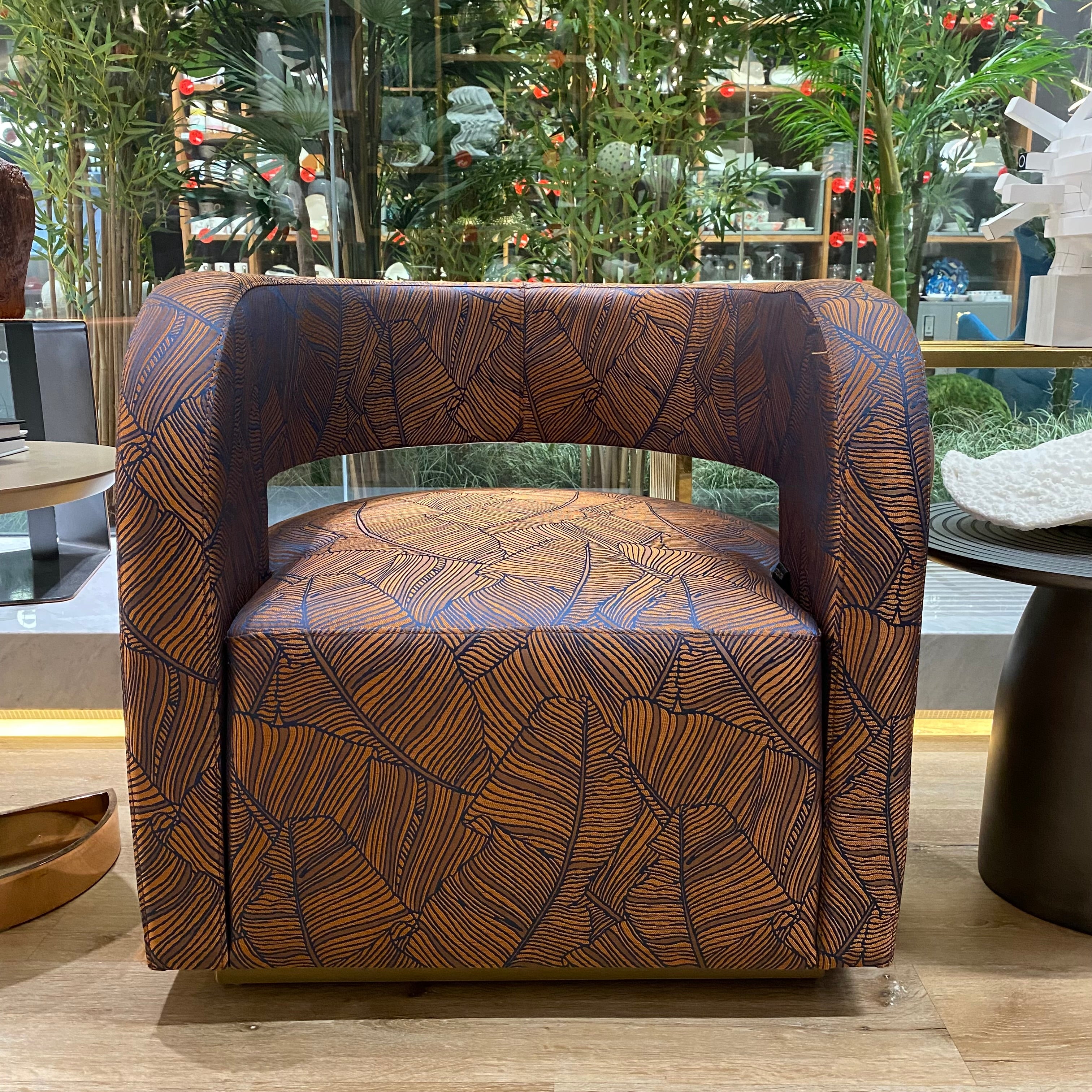Display Item -  Gilles Lounge Chair Gilslc-043-Nakheel -  DISPLAY ITEM - ebarza Furniture UAE | Shop Modern Furniture in Abu Dhabi & Dubai - مفروشات ايبازرا في الامارات | تسوق اثاث عصري وديكورات مميزة في دبي وابوظبي