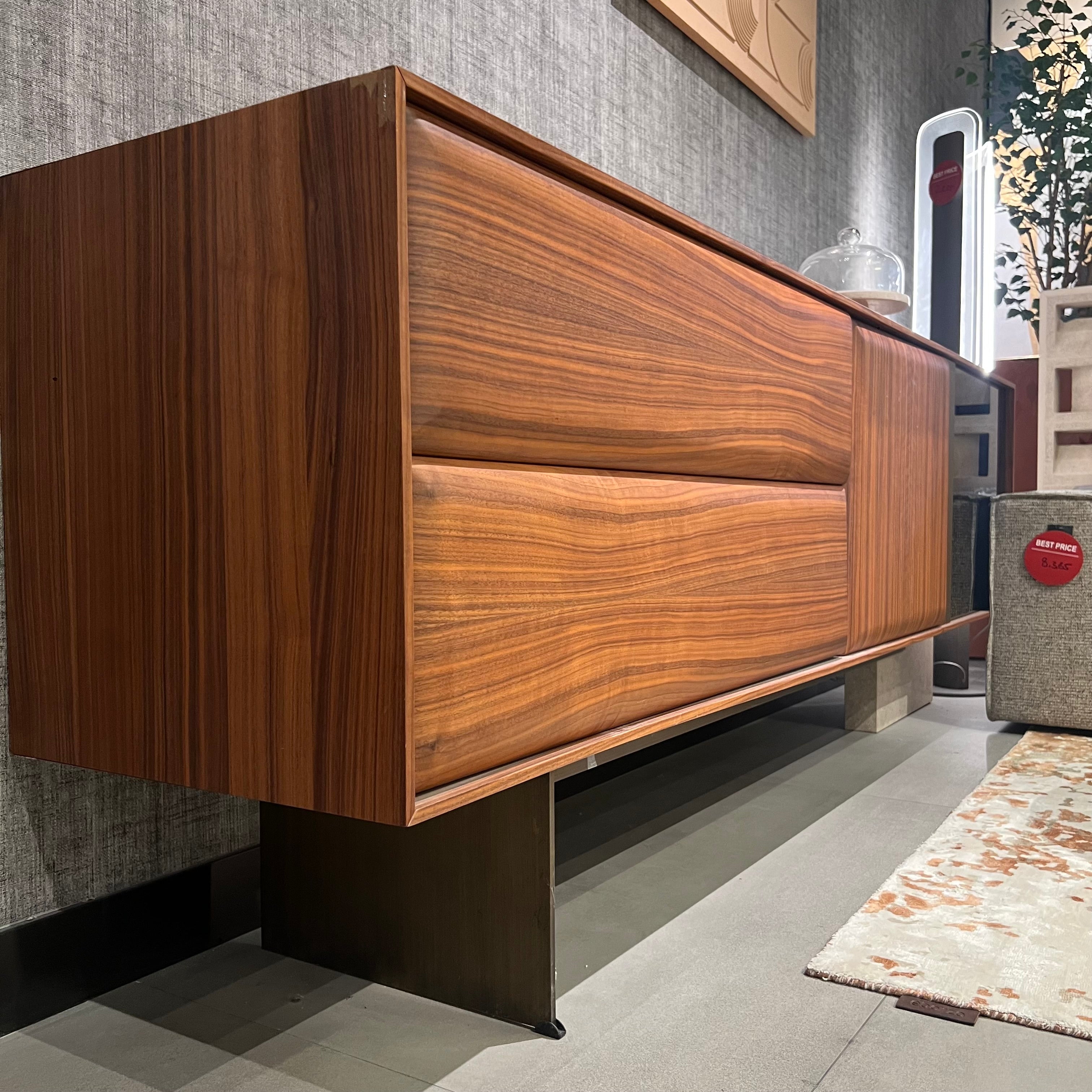 Display Item - Era Sideboard With Marble Era-Console-Nakheel -  DISPLAY ITEM - ebarza Furniture UAE | Shop Modern Furniture in Abu Dhabi & Dubai - مفروشات ايبازرا في الامارات | تسوق اثاث عصري وديكورات مميزة في دبي وابوظبي