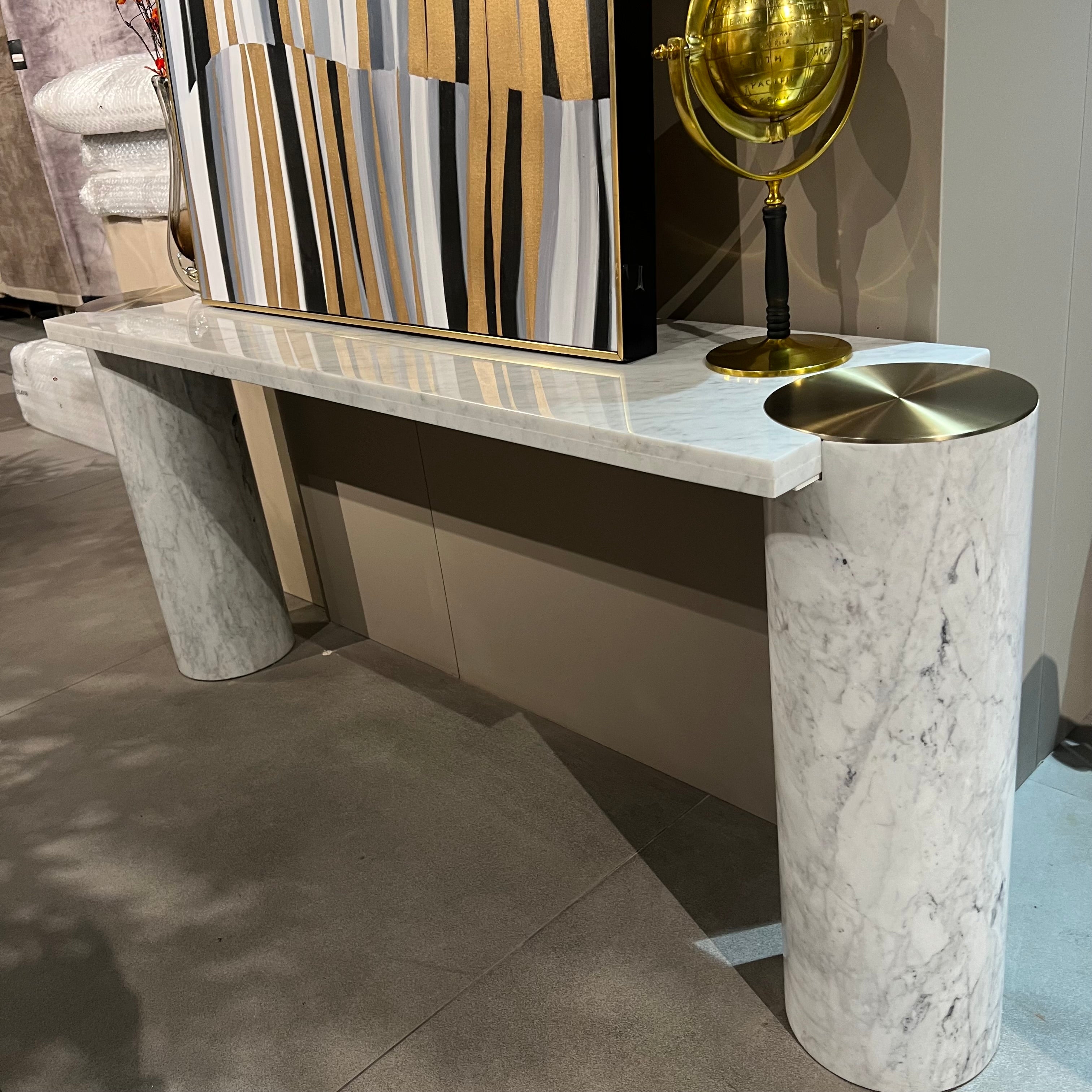 Display Item - Natural Marble Console 165cm Table Dz463Dt-C Nakheel -  DISPLAY ITEM - ebarza Furniture UAE | Shop Modern Furniture in Abu Dhabi & Dubai - مفروشات ايبازرا في الامارات | تسوق اثاث عصري وديكورات مميزة في دبي وابوظبي