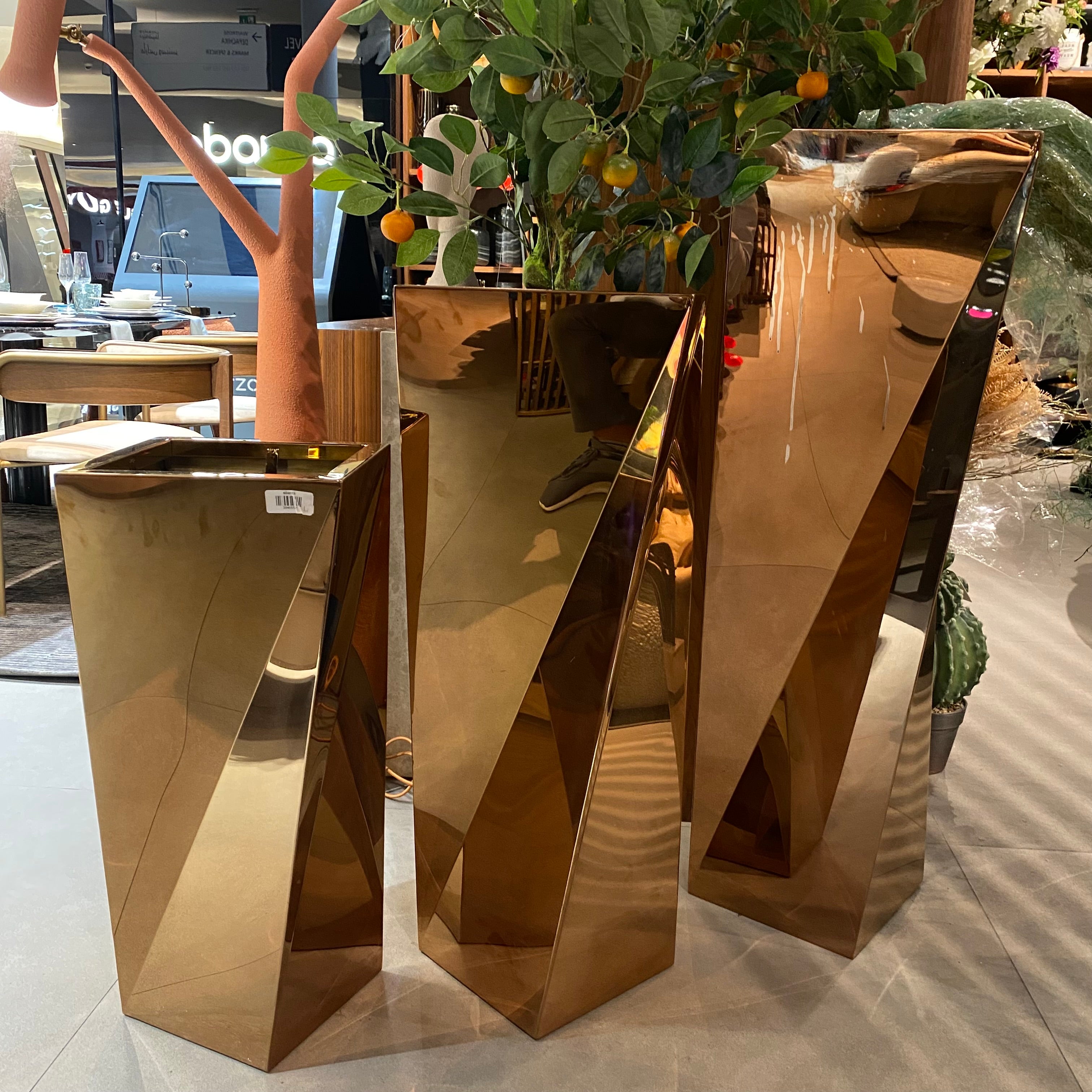 Display Item - Set Of 3 Large Stainless Steel Planter Box Jks090-91-92 Tg-P02-Rg-Nakheel -  DISPLAY ITEM - ebarza Furniture UAE | Shop Modern Furniture in Abu Dhabi & Dubai - مفروشات ايبازرا في الامارات | تسوق اثاث عصري وديكورات مميزة في دبي وابوظبي