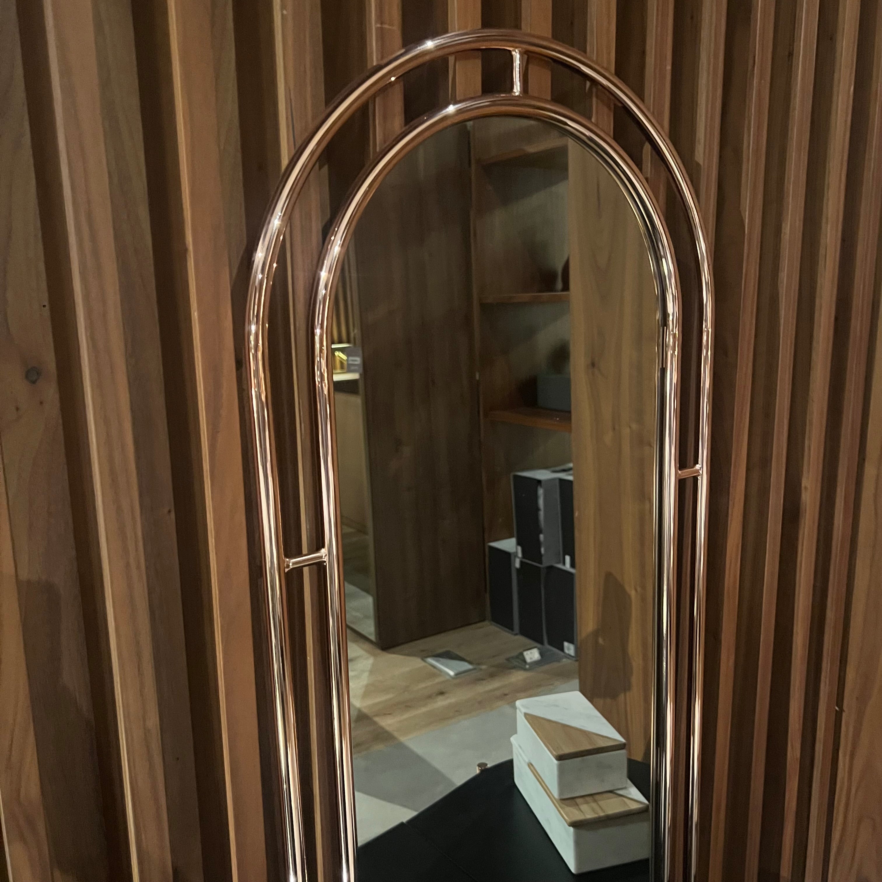 Display Item - Dali Marble Dresser + Mirror Nakheel -  DISPLAY ITEM - ebarza Furniture UAE | Shop Modern Furniture in Abu Dhabi & Dubai - مفروشات ايبازرا في الامارات | تسوق اثاث عصري وديكورات مميزة في دبي وابوظبي