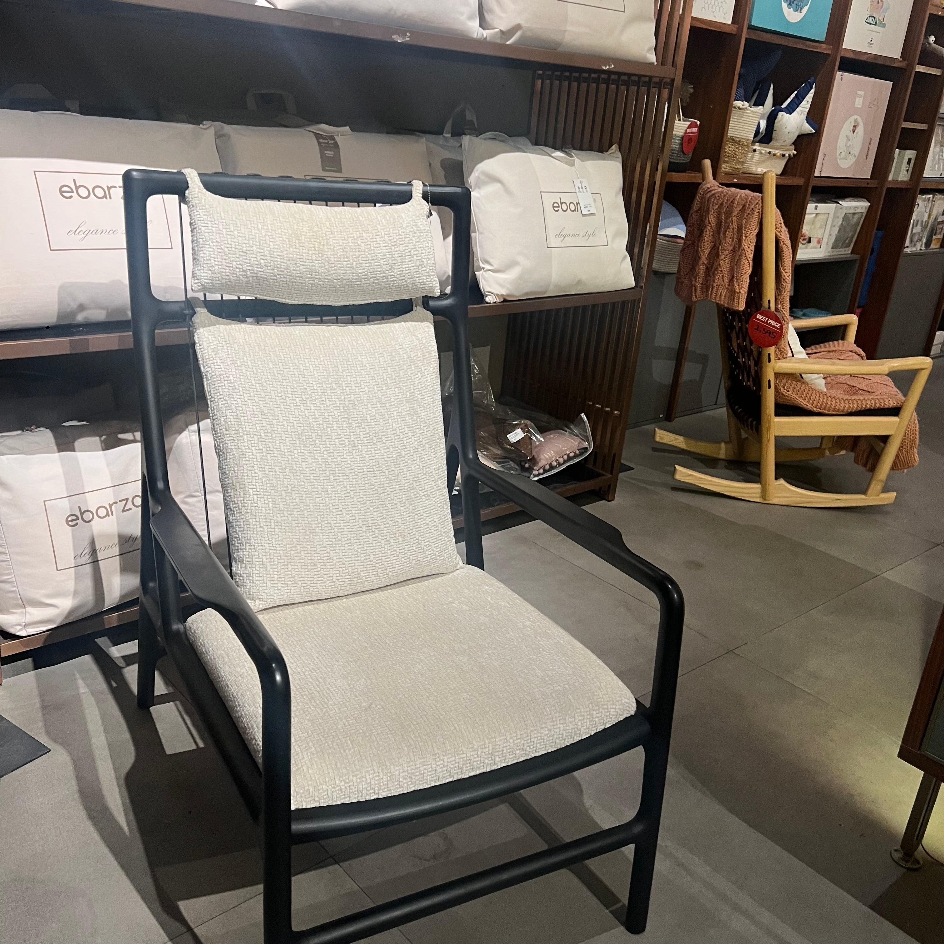 Display Item - Fillum  Lounge Chair Filum -001 Nakheel -  DISPLAY ITEM - ebarza Furniture UAE | Shop Modern Furniture in Abu Dhabi & Dubai - مفروشات ايبازرا في الامارات | تسوق اثاث عصري وديكورات مميزة في دبي وابوظبي