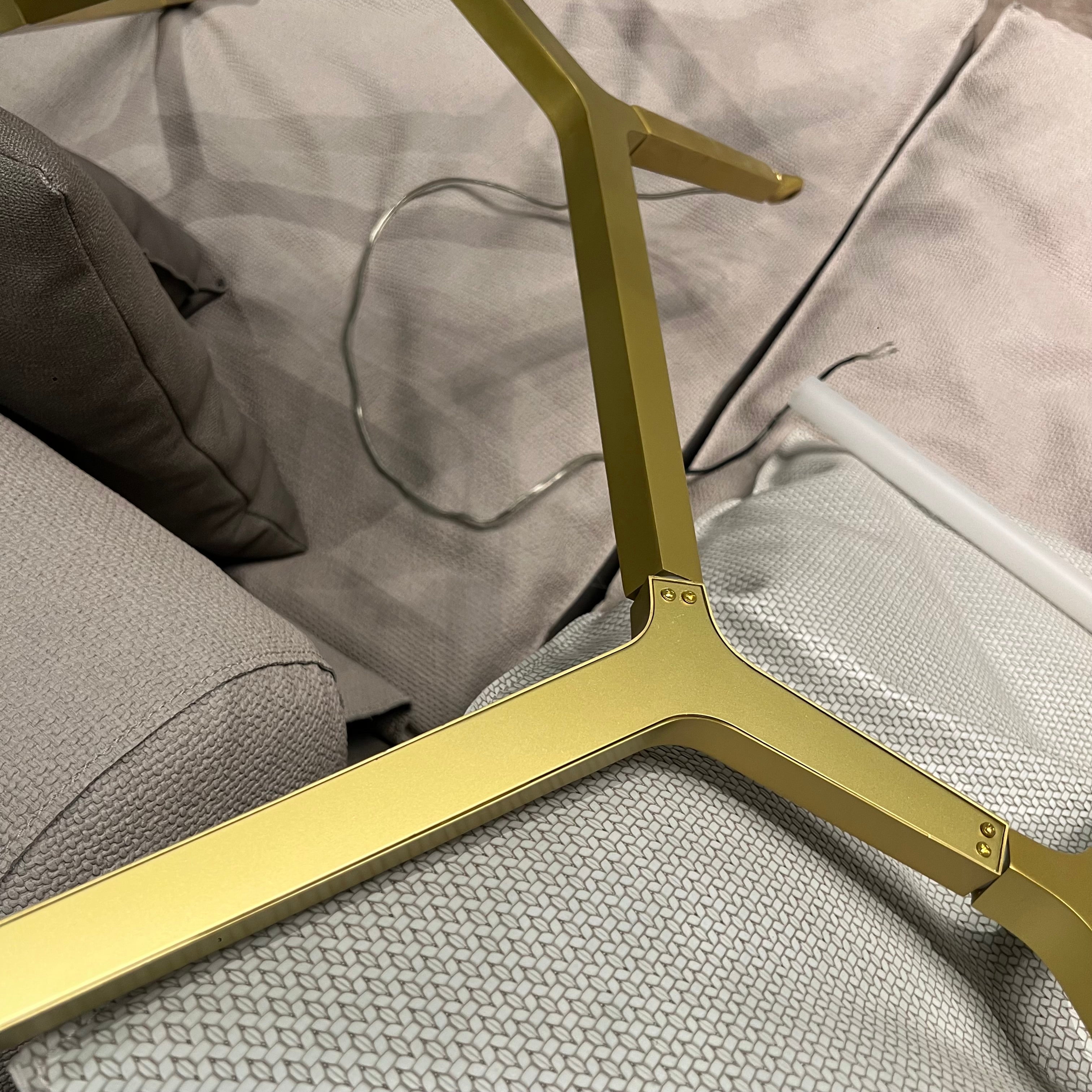 Display Item Branch 16 Heads  Chandelier  Cy-New-002-G -  DISPLAY ITEM - ebarza Furniture UAE | Shop Modern Furniture in Abu Dhabi & Dubai - مفروشات ايبازرا في الامارات | تسوق اثاث عصري وديكورات مميزة في دبي وابوظبي