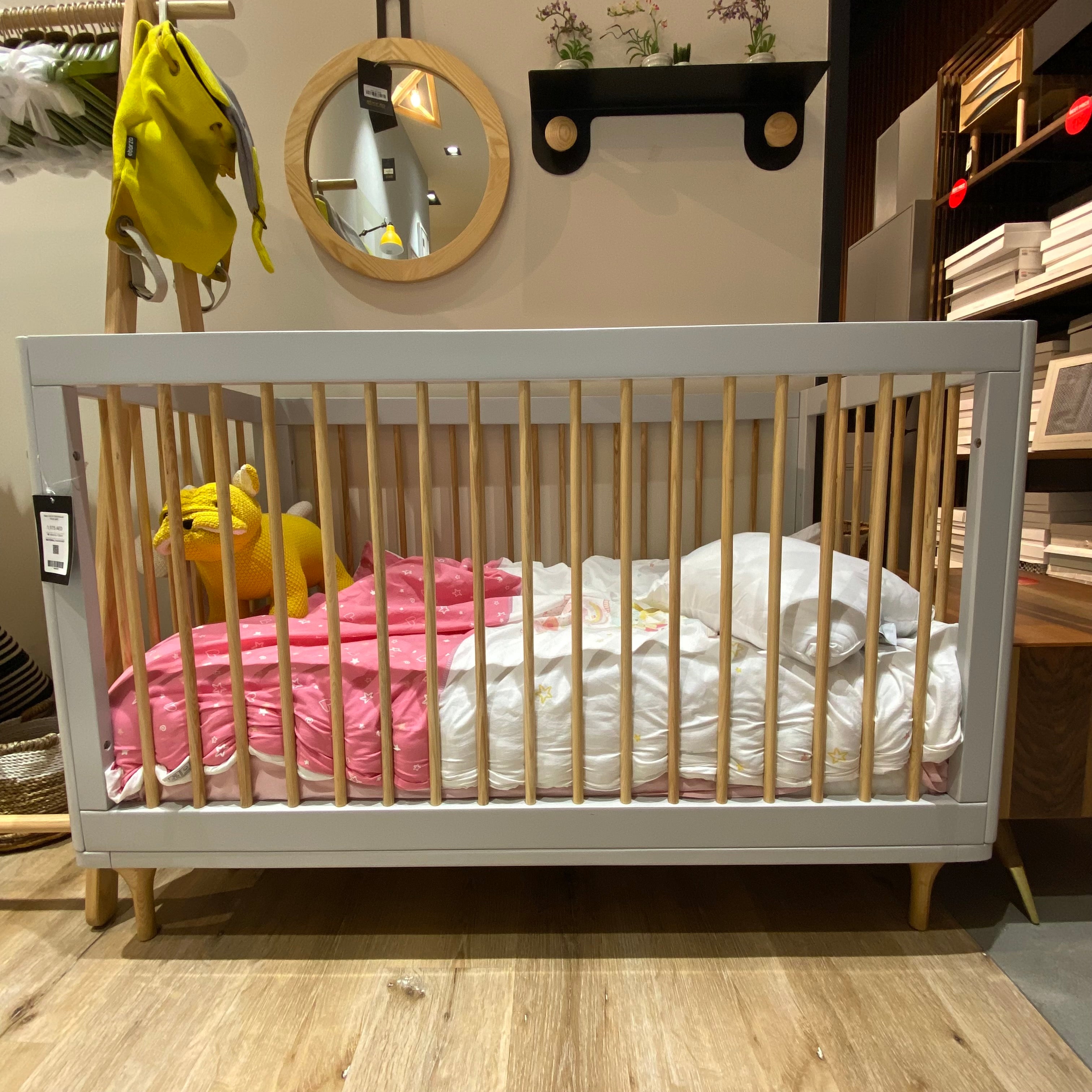 Display Item - Baby Crib Et-Y003-Natural-Grey(Light)Nakheel -  DISPLAY ITEM - ebarza Furniture UAE | Shop Modern Furniture in Abu Dhabi & Dubai - مفروشات ايبازرا في الامارات | تسوق اثاث عصري وديكورات مميزة في دبي وابوظبي