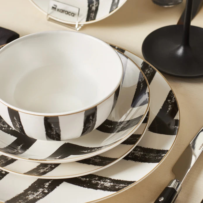 Karaca Black Blush Porcelain 24 Piece Dinner Set for 6 People 153.03.06.9605 -  Dinnerware Sets - ebarza Furniture UAE | Shop Modern Furniture in Abu Dhabi & Dubai - مفروشات ايبازرا في الامارات | تسوق اثاث عصري وديكورات مميزة في دبي وابوظبي