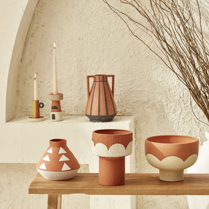 Karaca Home Simple Vase 19.5 cm 300.22.02.0505 -  Vases - ebarza Furniture UAE | Shop Modern Furniture in Abu Dhabi & Dubai - مفروشات ايبازرا في الامارات | تسوق اثاث عصري وديكورات مميزة في دبي وابوظبي