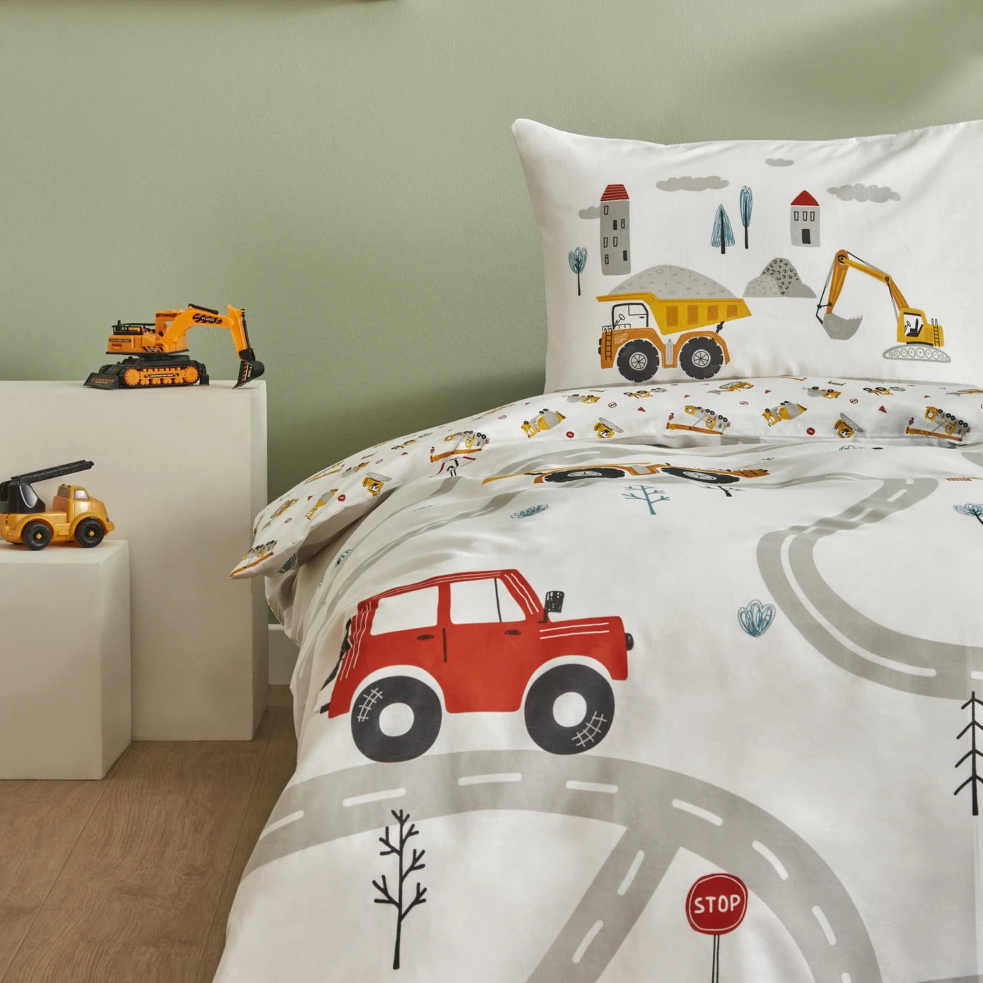 Karaca Home Young Race 100% Cotton Fitted Single Duvet Cover Set 200.22.14.0123 -  Bedding | كاراجا هوم سباق الشباب طقم غطاء لحاف فردي مصنوع من القطن بنسبة 100% - ebarza Furniture UAE | Shop Modern Furniture in Abu Dhabi & Dubai - مفروشات ايبازرا في الامارات | تسوق اثاث عصري وديكورات مميزة في دبي وابوظبي