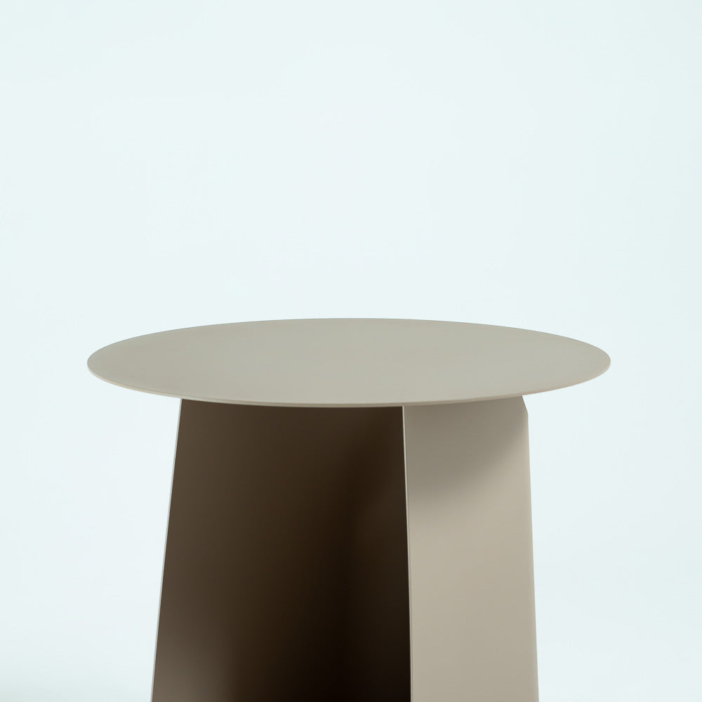 Light Brown Side Table GT-551 -  Side Tables - ebarza Furniture UAE | Shop Modern Furniture in Abu Dhabi & Dubai - مفروشات ايبازرا في الامارات | تسوق اثاث عصري وديكورات مميزة في دبي وابوظبي