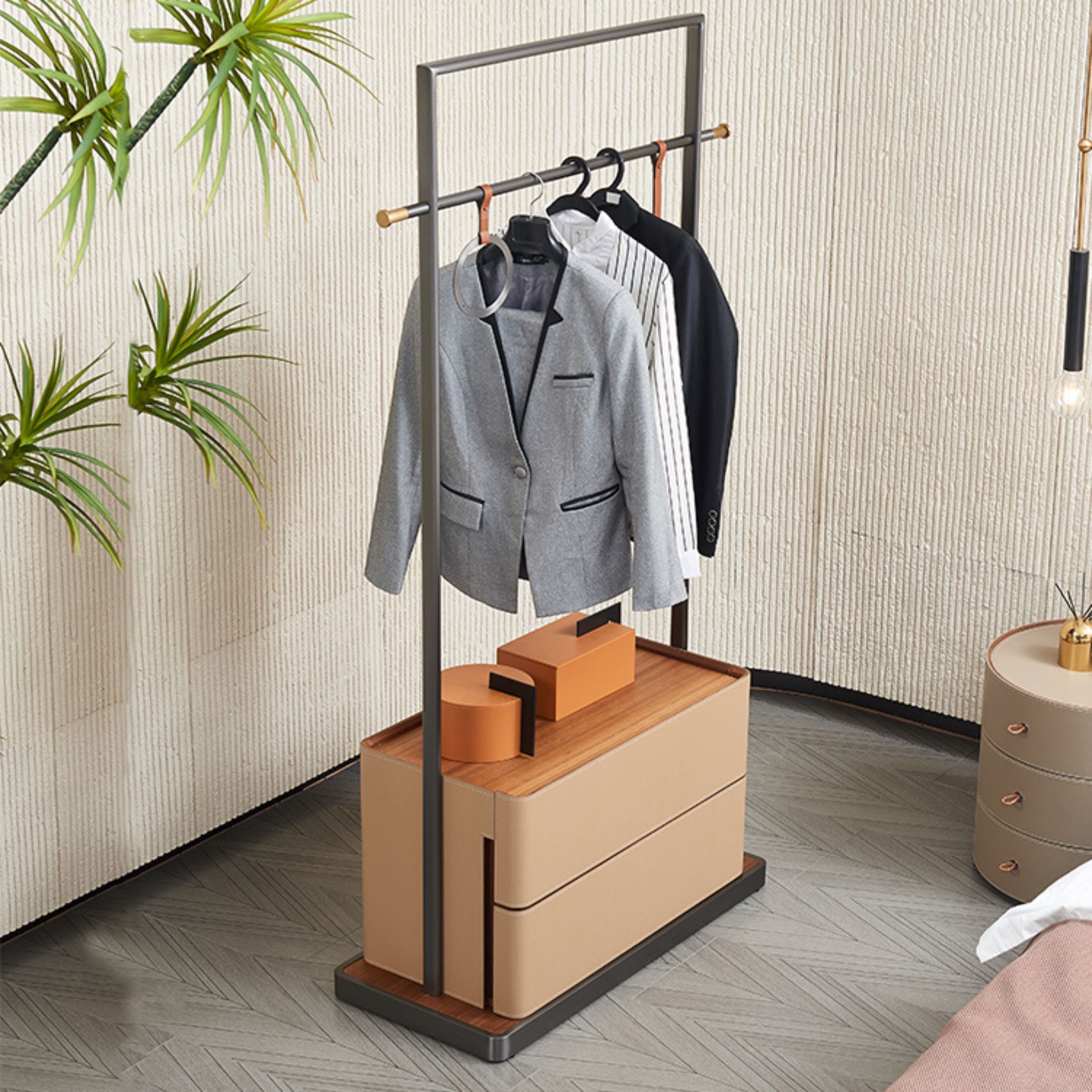 Saddle Leather Hanger  MLL-Y01 -  Hangers - ebarza Furniture UAE | Shop Modern Furniture in Abu Dhabi & Dubai - مفروشات ايبازرا في الامارات | تسوق اثاث عصري وديكورات مميزة في دبي وابوظبي