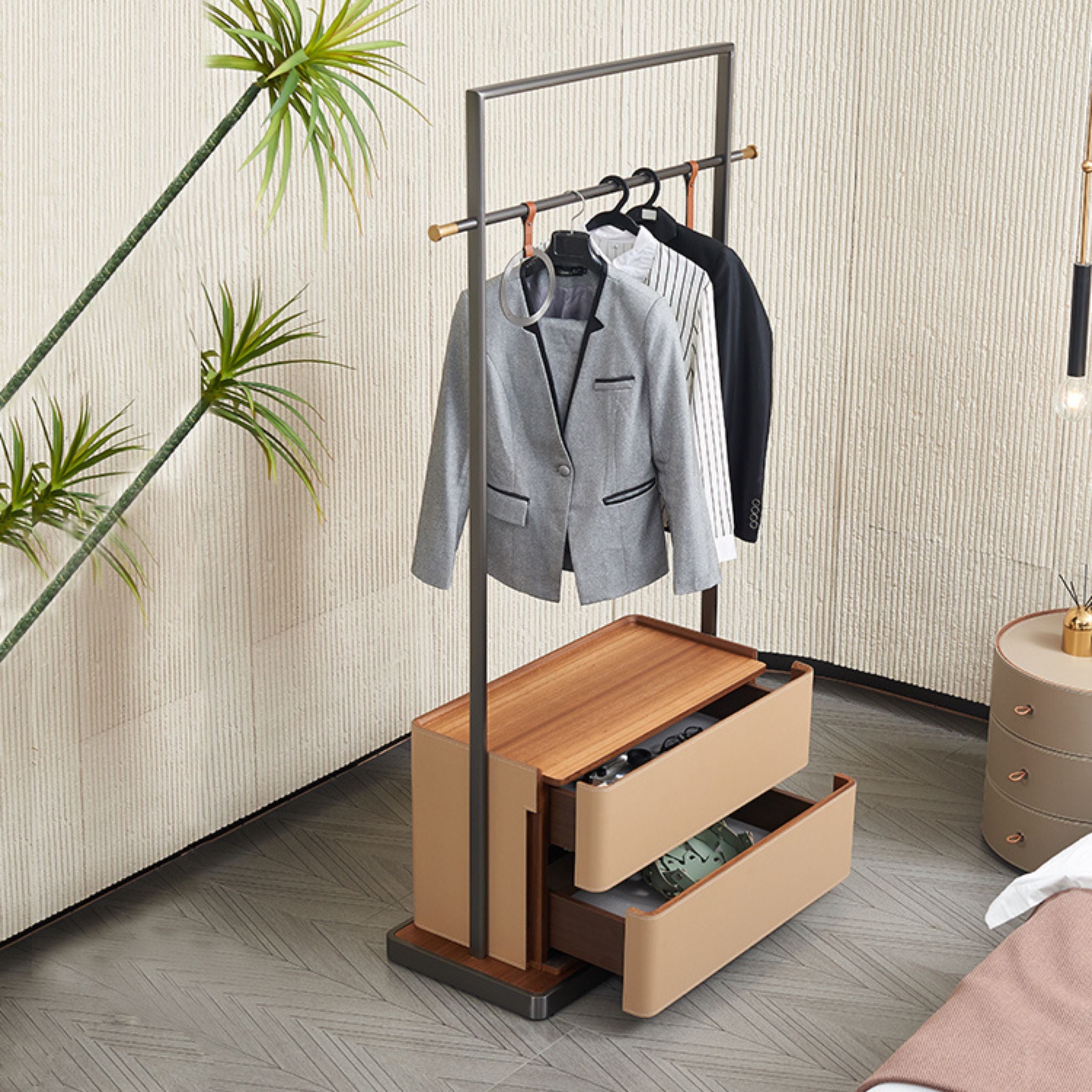 Saddle Leather Hanger  MLL-Y01 -  Hangers - ebarza Furniture UAE | Shop Modern Furniture in Abu Dhabi & Dubai - مفروشات ايبازرا في الامارات | تسوق اثاث عصري وديكورات مميزة في دبي وابوظبي