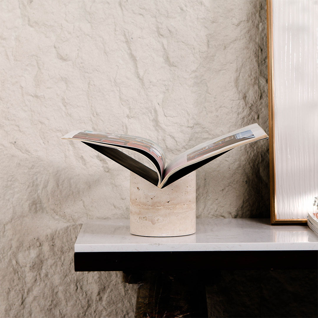 Magazine Holder - KH4009 -  Home Decor Figurines - ebarza Furniture UAE | Shop Modern Furniture in Abu Dhabi & Dubai - مفروشات ايبازرا في الامارات | تسوق اثاث عصري وديكورات مميزة في دبي وابوظبي