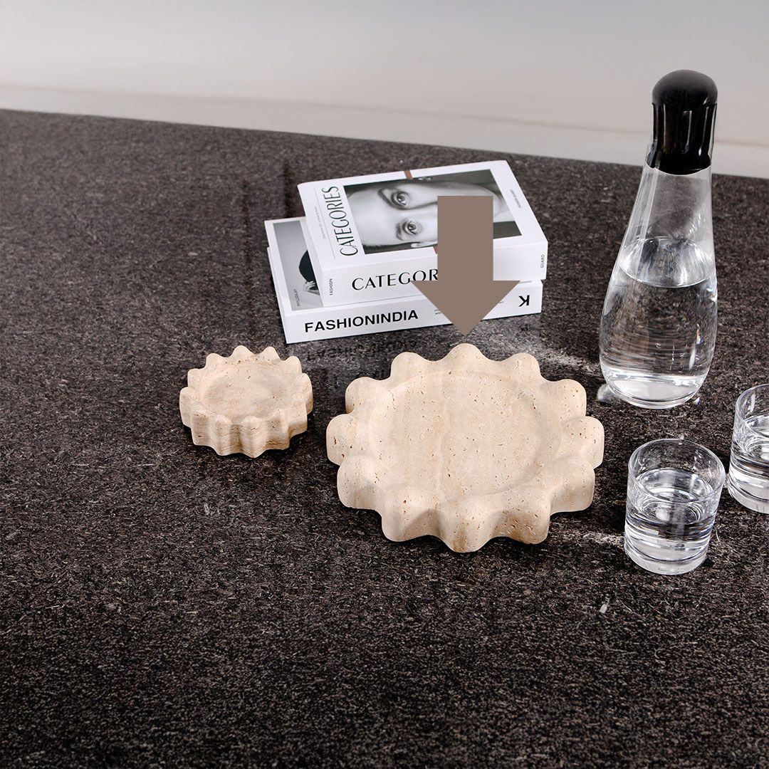 Marble Astray-L - KF4007AL -  Home Decor Figurines - ebarza Furniture UAE | Shop Modern Furniture in Abu Dhabi & Dubai - مفروشات ايبازرا في الامارات | تسوق اثاث عصري وديكورات مميزة في دبي وابوظبي