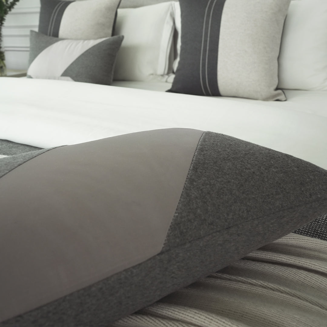 Nolan  Bedding Set -  EBB047 -  Bedding - ebarza Furniture UAE | Shop Modern Furniture in Abu Dhabi & Dubai - مفروشات ايبازرا في الامارات | تسوق اثاث عصري وديكورات مميزة في دبي وابوظبي