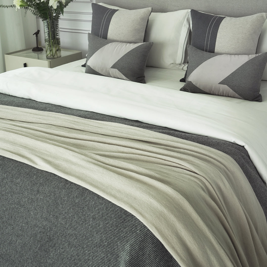 Nolan  Bedding Set -  EBB047 -  Bedding - ebarza Furniture UAE | Shop Modern Furniture in Abu Dhabi & Dubai - مفروشات ايبازرا في الامارات | تسوق اثاث عصري وديكورات مميزة في دبي وابوظبي