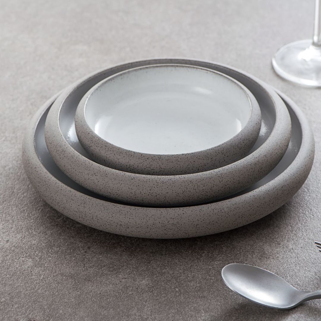 Nordic Western Round plate  3.75  E746-O-06004 3.75 -  Plates - ebarza Furniture UAE | Shop Modern Furniture in Abu Dhabi & Dubai - مفروشات ايبازرا في الامارات | تسوق اثاث عصري وديكورات مميزة في دبي وابوظبي