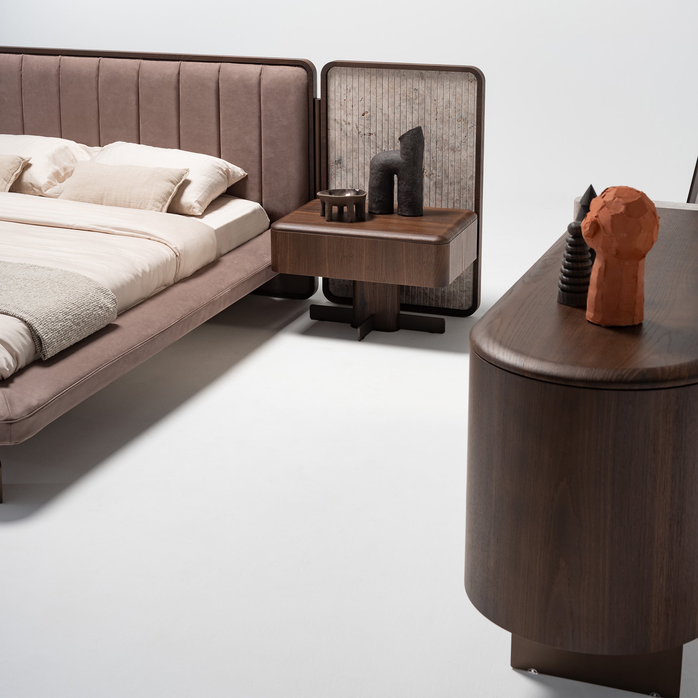 ODEON MIRROR OD-MR001 -  Mirrors - ebarza Furniture UAE | Shop Modern Furniture in Abu Dhabi & Dubai - مفروشات ايبازرا في الامارات | تسوق اثاث عصري وديكورات مميزة في دبي وابوظبي