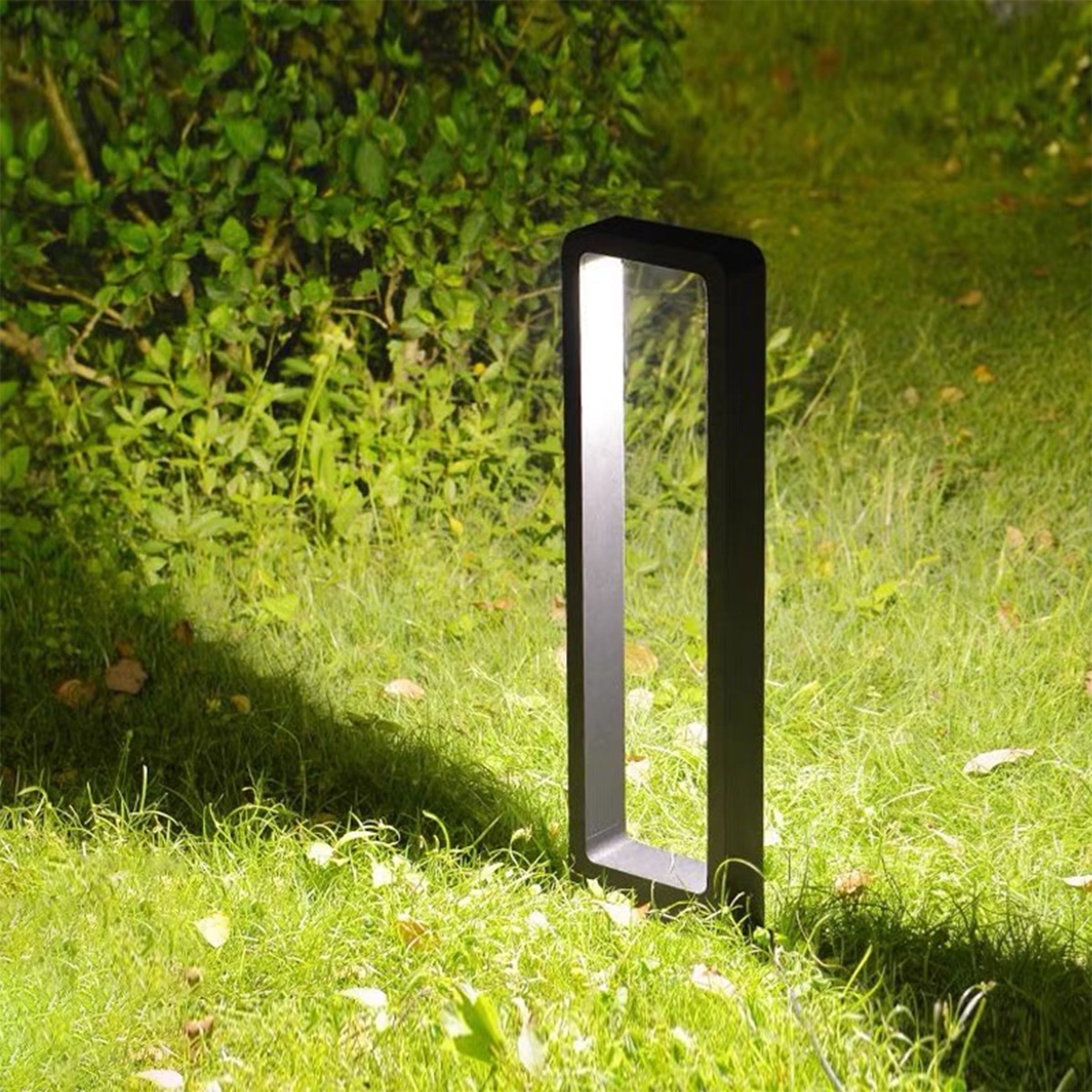 Outdoor Lawn Light HTD-K-2911 -  Outdoor lightings - ebarza Furniture UAE | Shop Modern Furniture in Abu Dhabi & Dubai - مفروشات ايبازرا في الامارات | تسوق اثاث عصري وديكورات مميزة في دبي وابوظبي