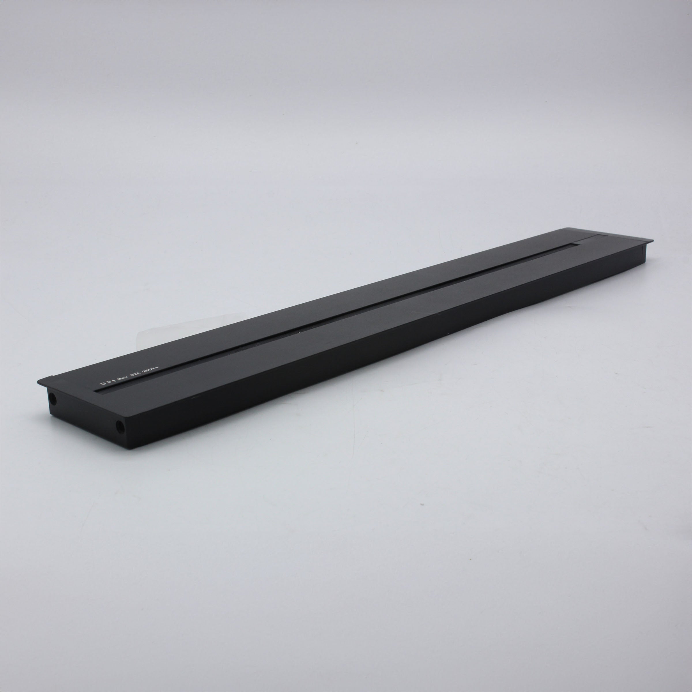 Universal Power Adapter AH04-CU -  Power Track System - ebarza Furniture UAE | Shop Modern Furniture in Abu Dhabi & Dubai - مفروشات ايبازرا في الامارات | تسوق اثاث عصري وديكورات مميزة في دبي وابوظبي