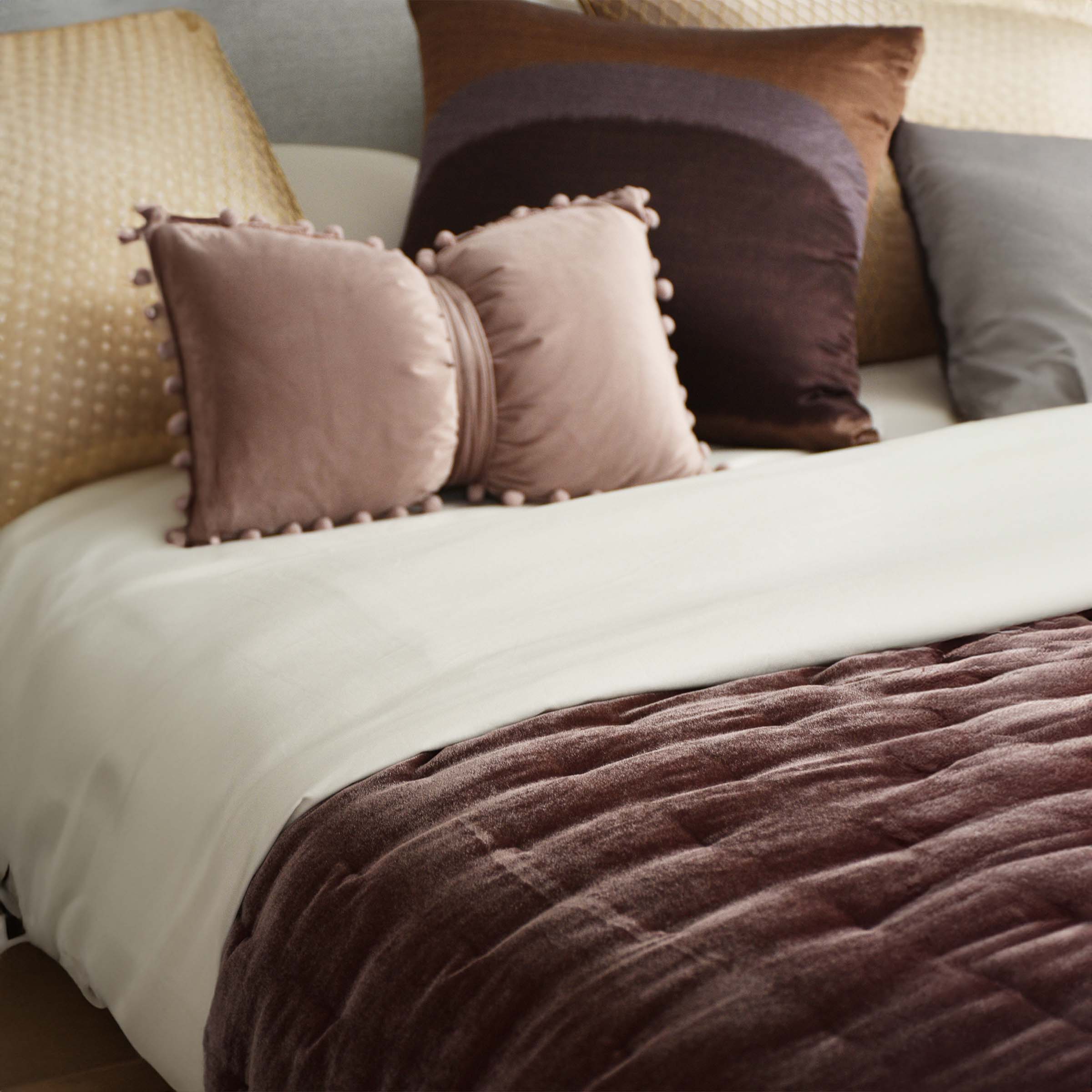 Rosie Full Bedding Set EBB034 -  Bedding - ebarza Furniture UAE | Shop Modern Furniture in Abu Dhabi & Dubai - مفروشات ايبازرا في الامارات | تسوق اثاث عصري وديكورات مميزة في دبي وابوظبي
