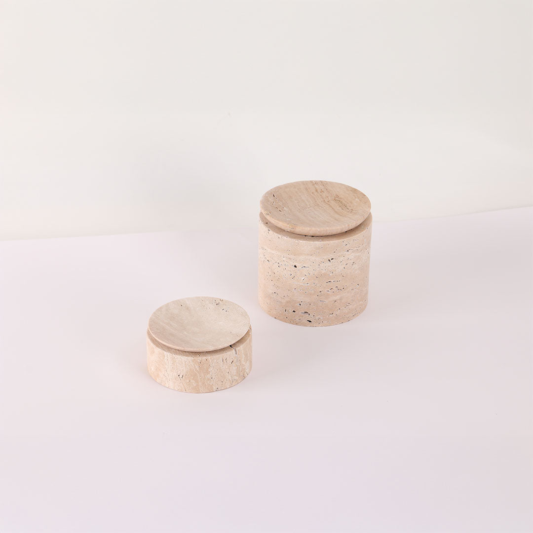 Storage Jar-L - KD4001L -  Home Decor Figurines - ebarza Furniture UAE | Shop Modern Furniture in Abu Dhabi & Dubai - مفروشات ايبازرا في الامارات | تسوق اثاث عصري وديكورات مميزة في دبي وابوظبي