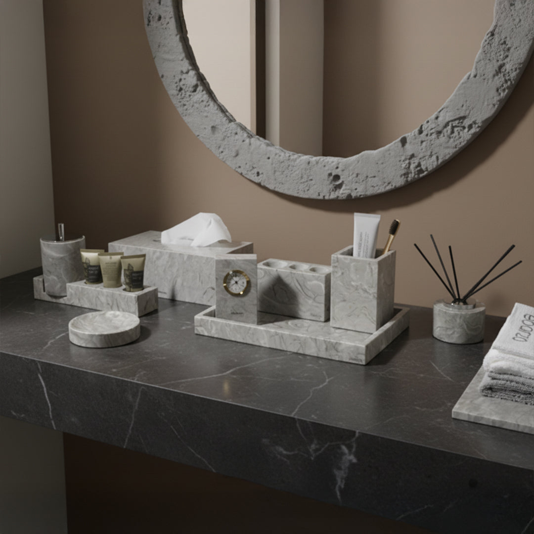 Three Hole Toothbrush Holder THE892 -  Bathroom Accessories - ebarza Furniture UAE | Shop Modern Furniture in Abu Dhabi & Dubai - مفروشات ايبازرا في الامارات | تسوق اثاث عصري وديكورات مميزة في دبي وابوظبي