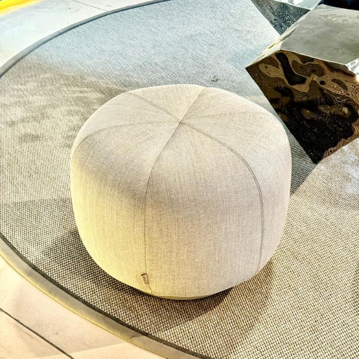 Pouf HJD-5228/2 Beige -  Poufs - ebarza Furniture UAE | Shop Modern Furniture in Abu Dhabi & Dubai - مفروشات ايبازرا في الامارات | تسوق اثاث عصري وديكورات مميزة في دبي وابوظبي